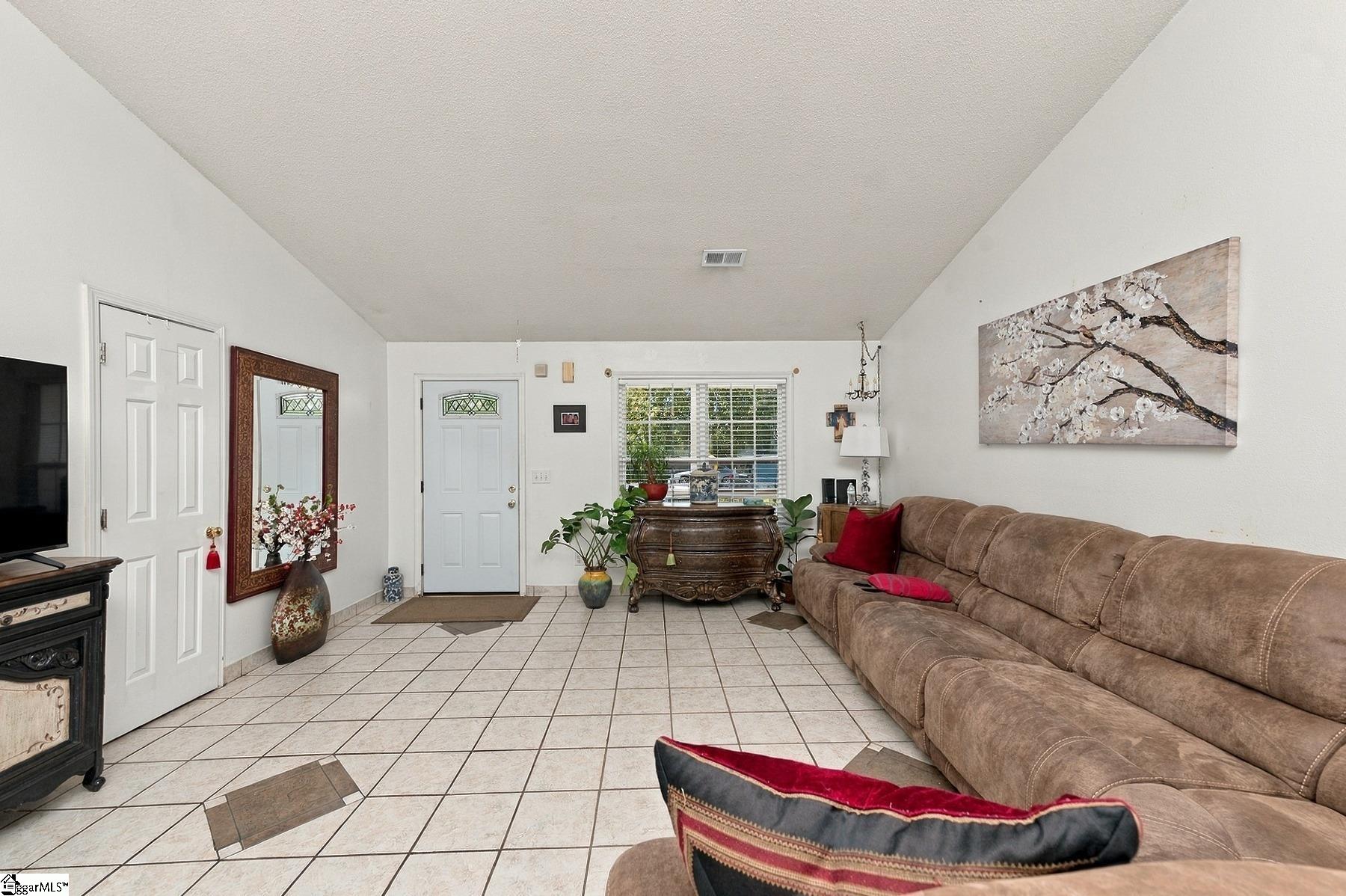 3 Winter Place Property Photo 4