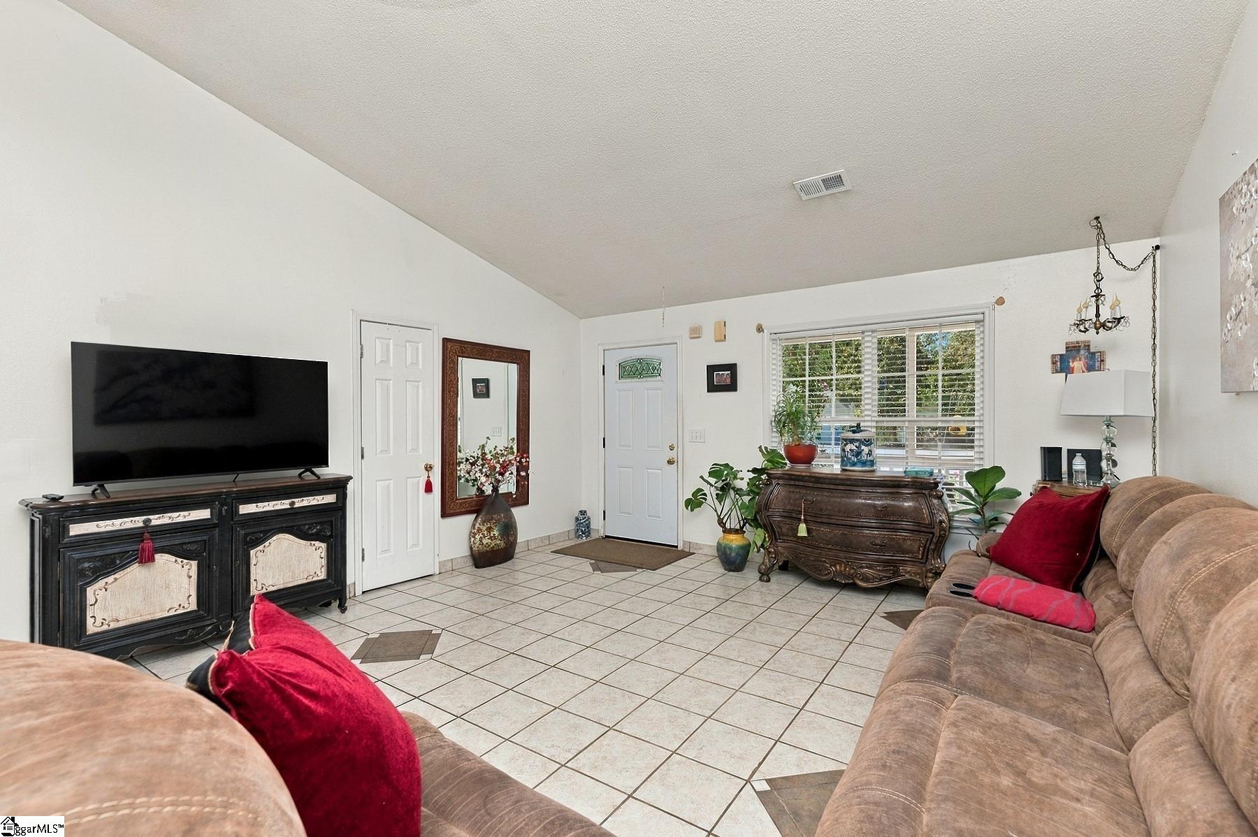 3 Winter Place Property Photo 5