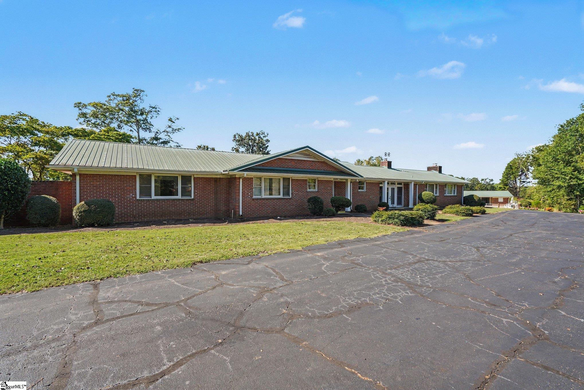 112 Captains Way Property Photo 1