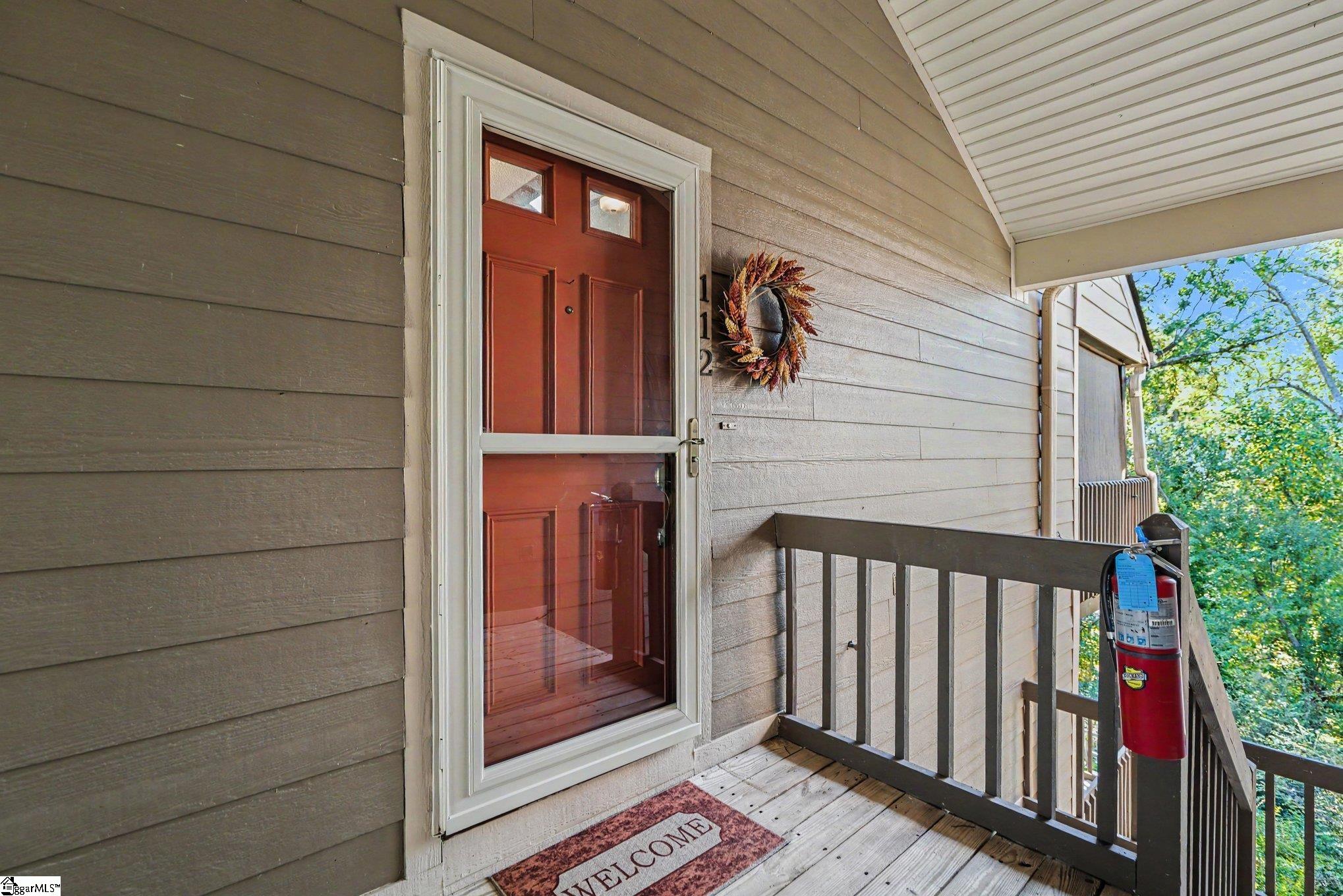 112 Captains Way Property Photo 3