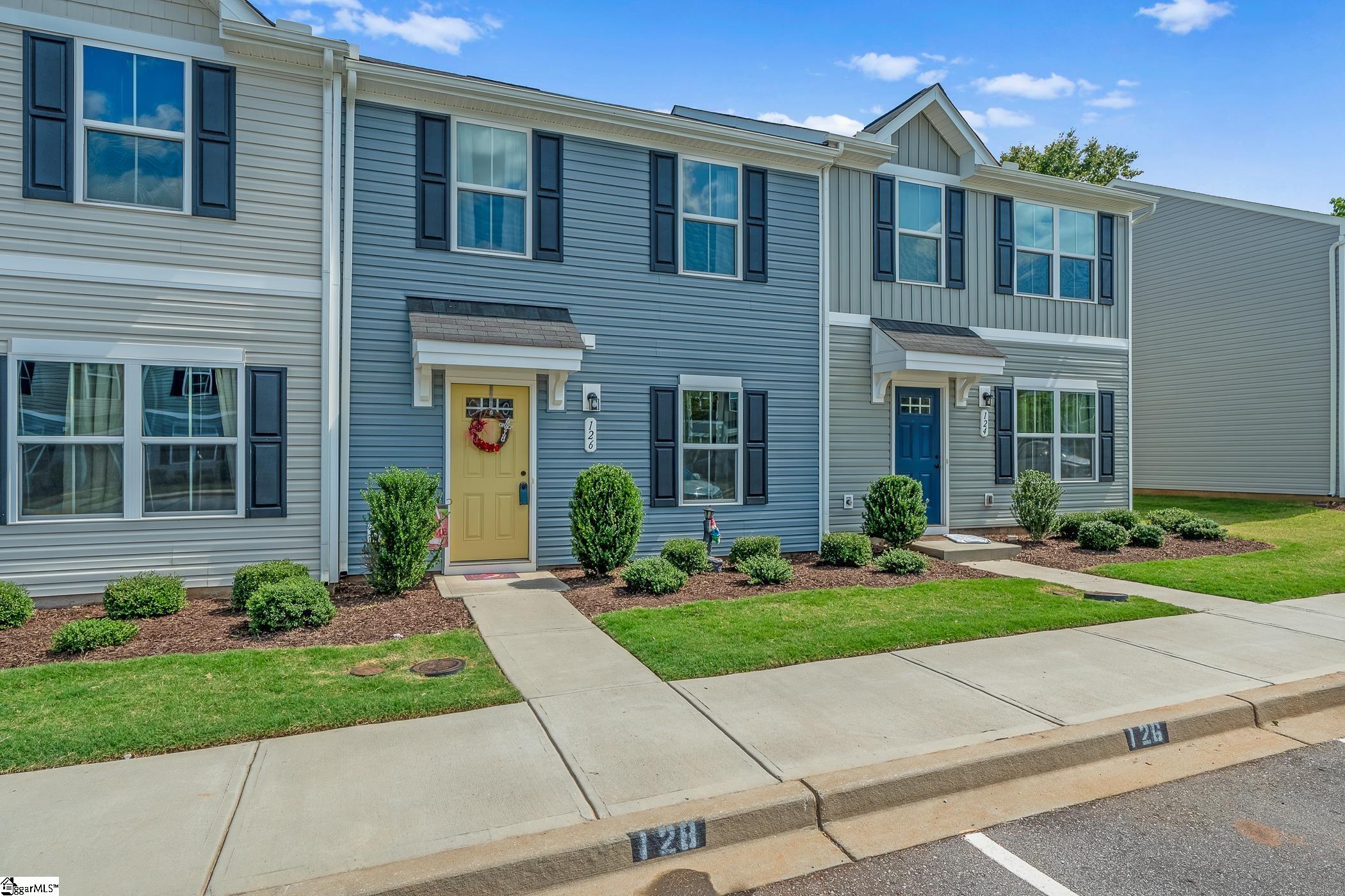 126 Fernside Court Property Photo 1