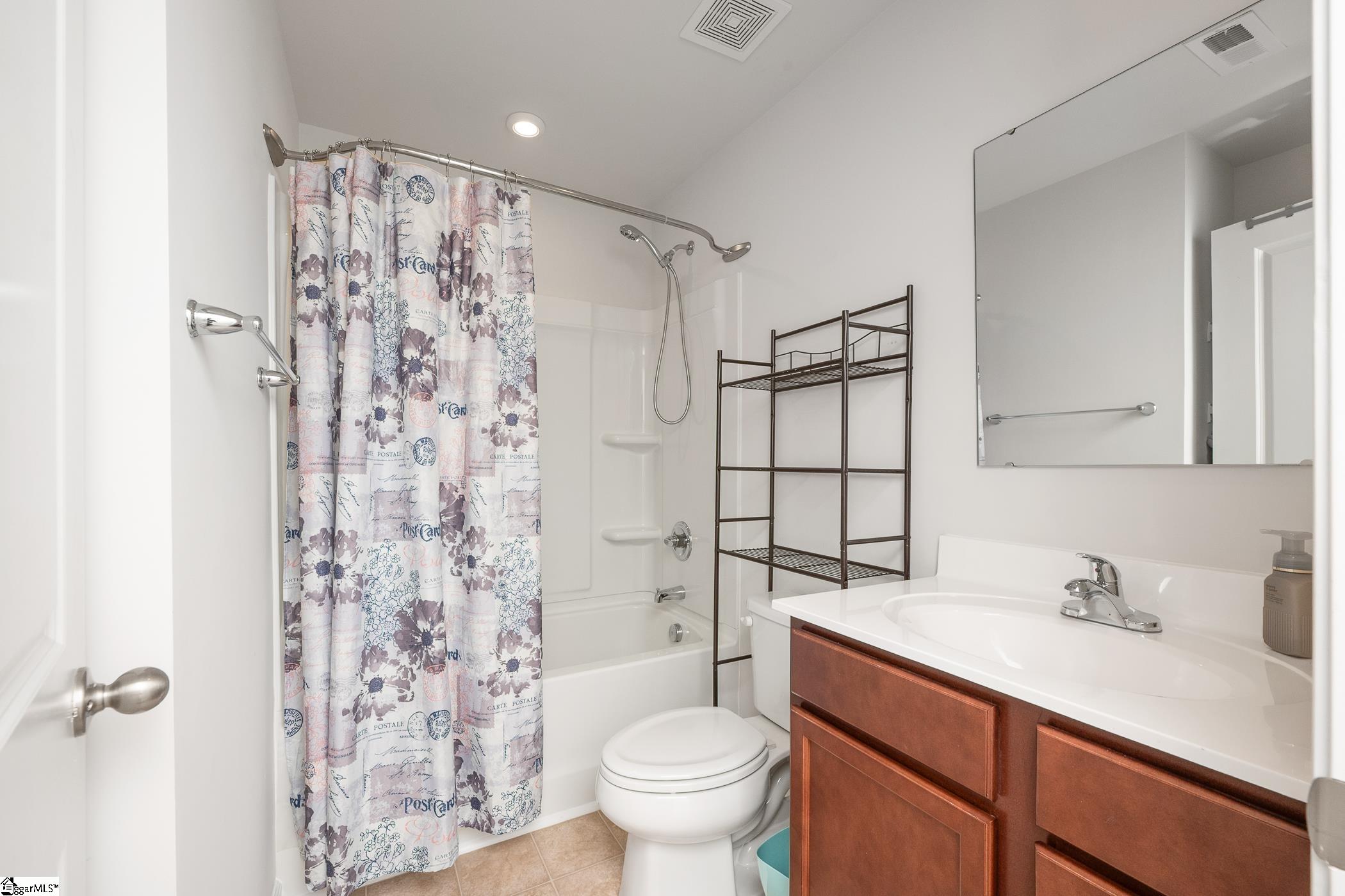 126 Fernside Court Property Photo 15