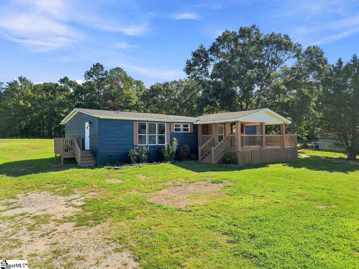 129 Effie Drive Property Photo 2