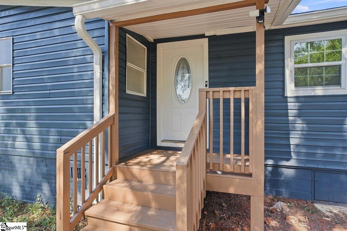 129 Effie Drive Property Photo 3