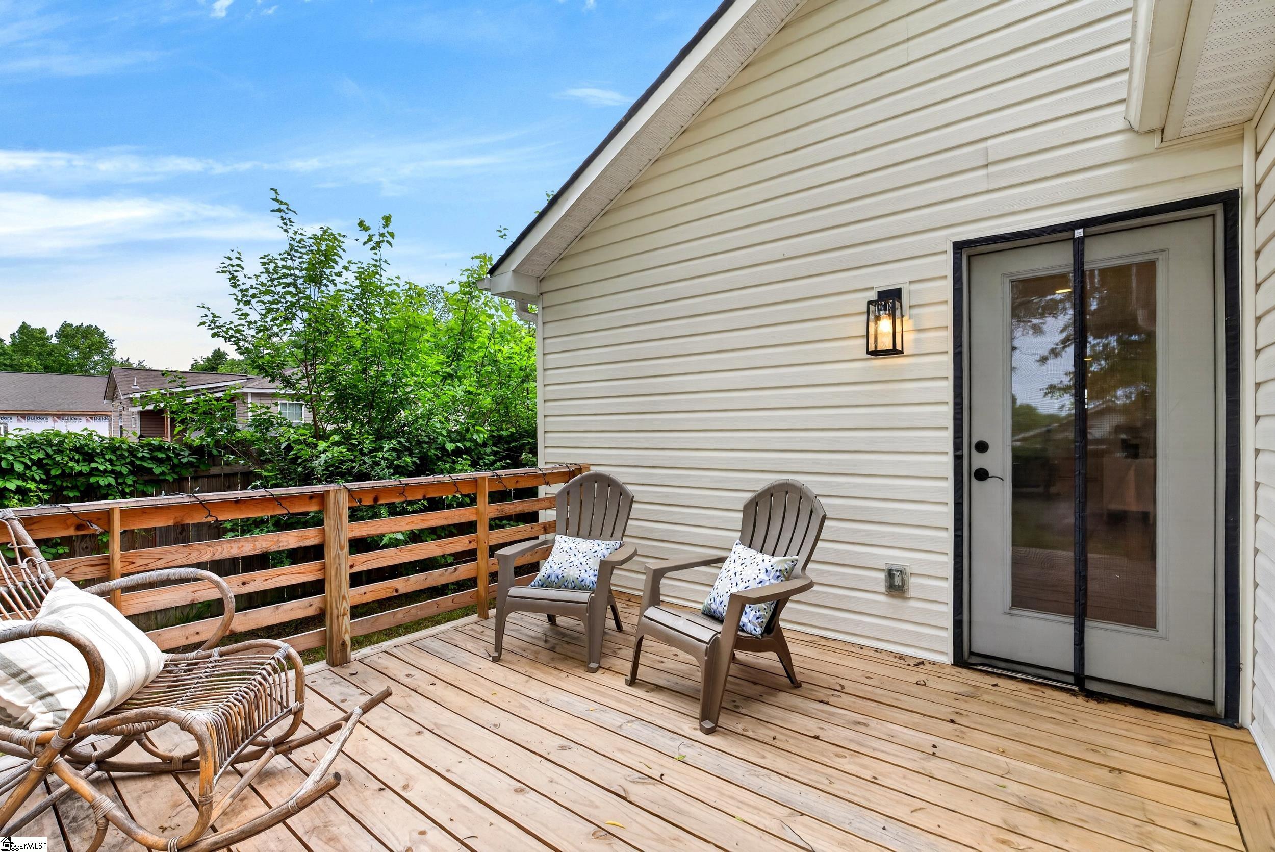 9 Mcdade Street Property Photo 3