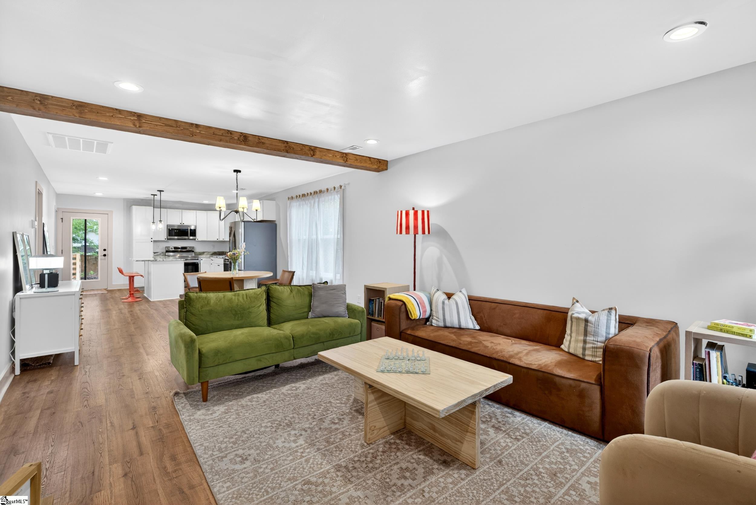 9 Mcdade Street Property Photo 8