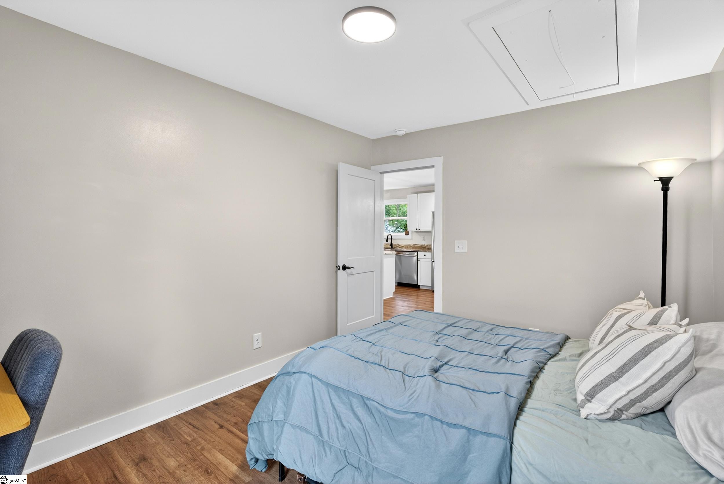 9 Mcdade Street Property Photo 22