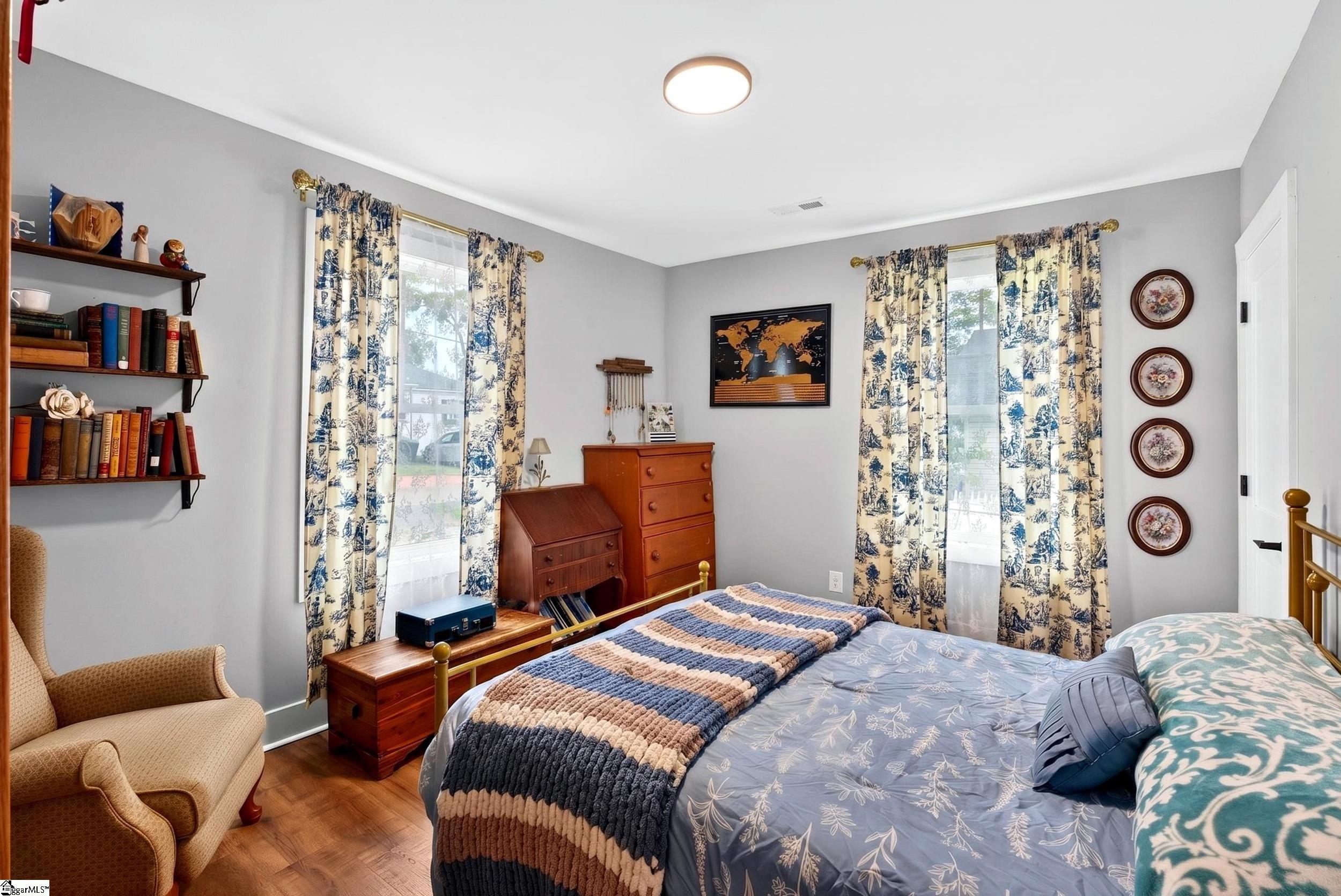 9 Mcdade Street Property Photo 23