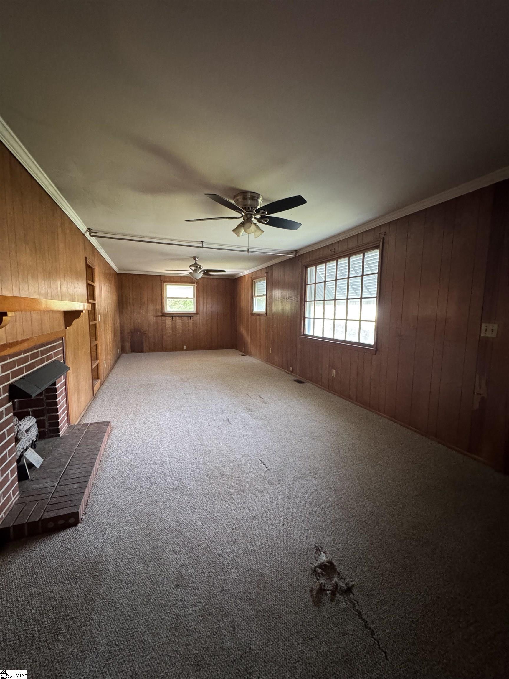 26 N Washington Avenue Property Photo 3