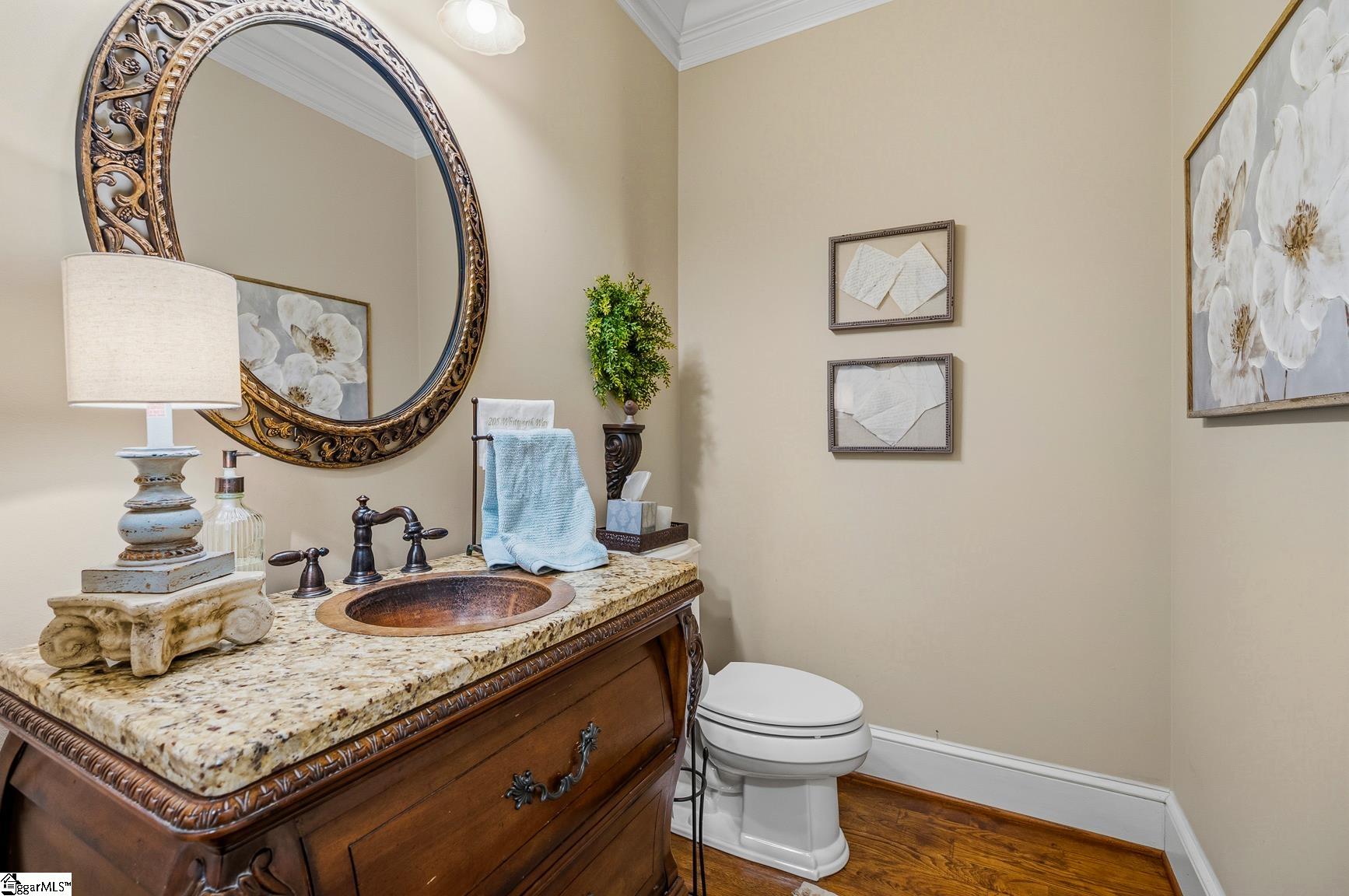 205 Whitworth Way Property Photo 31