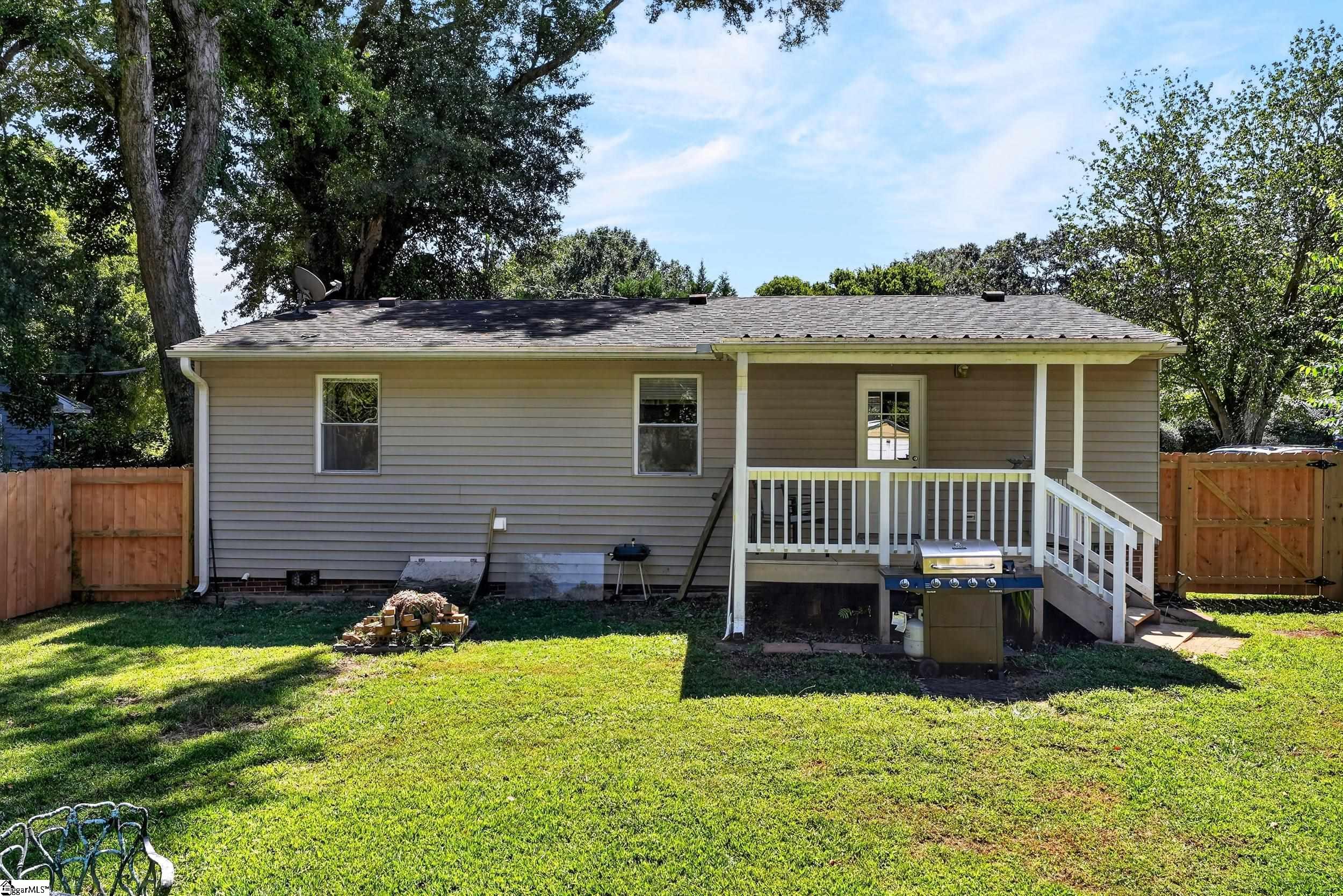 37 Crestmore Drive Property Photo 23