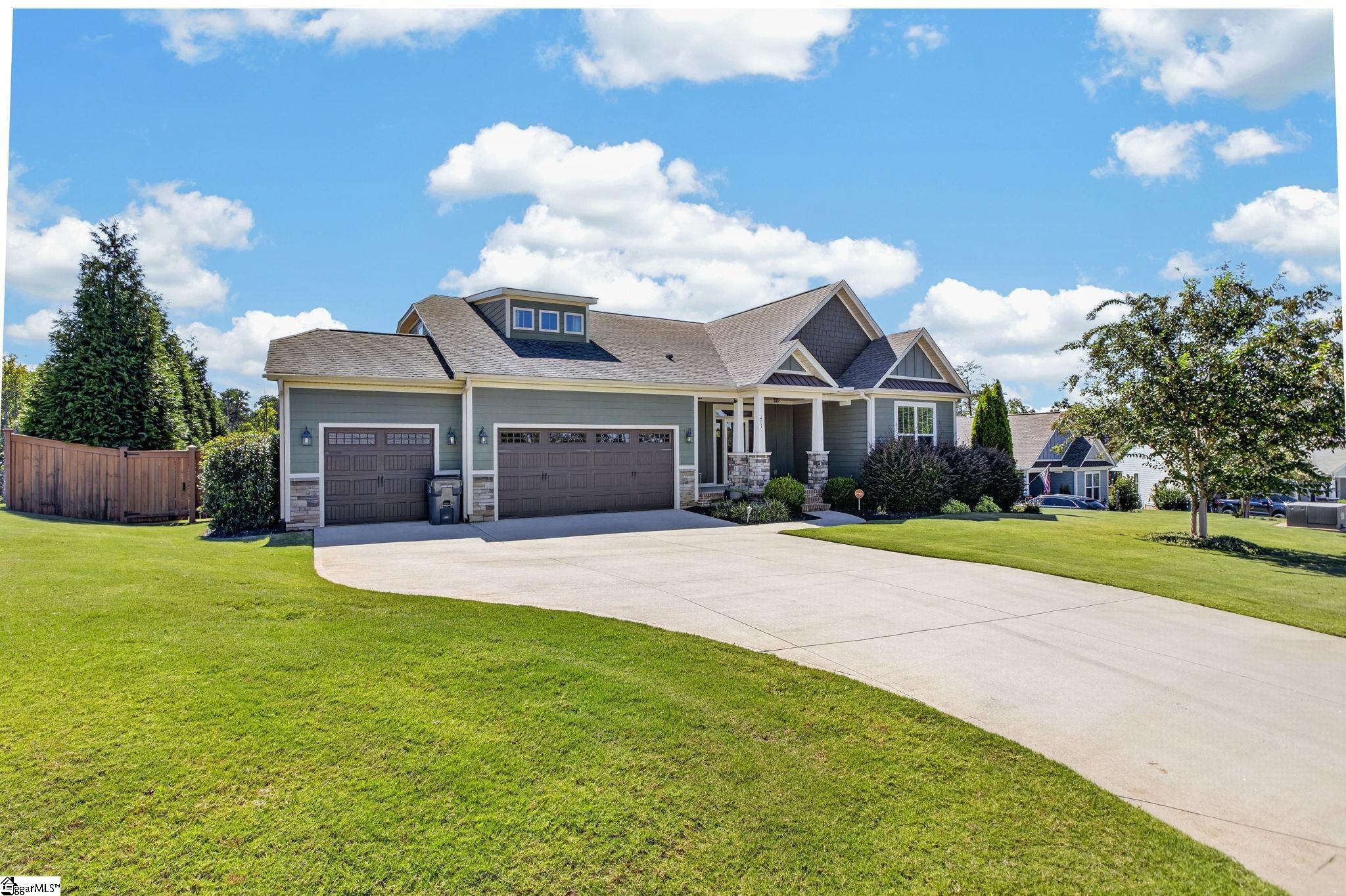 201 Ridgefield Lane