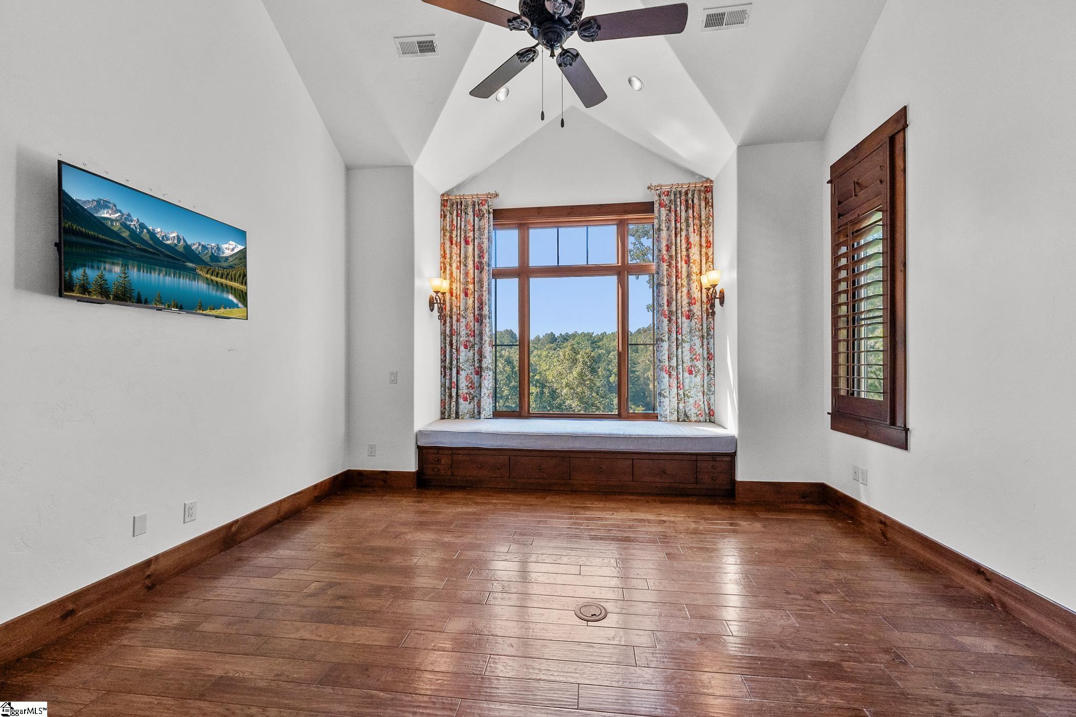 162 Ridge Top Lane Property Photo 16