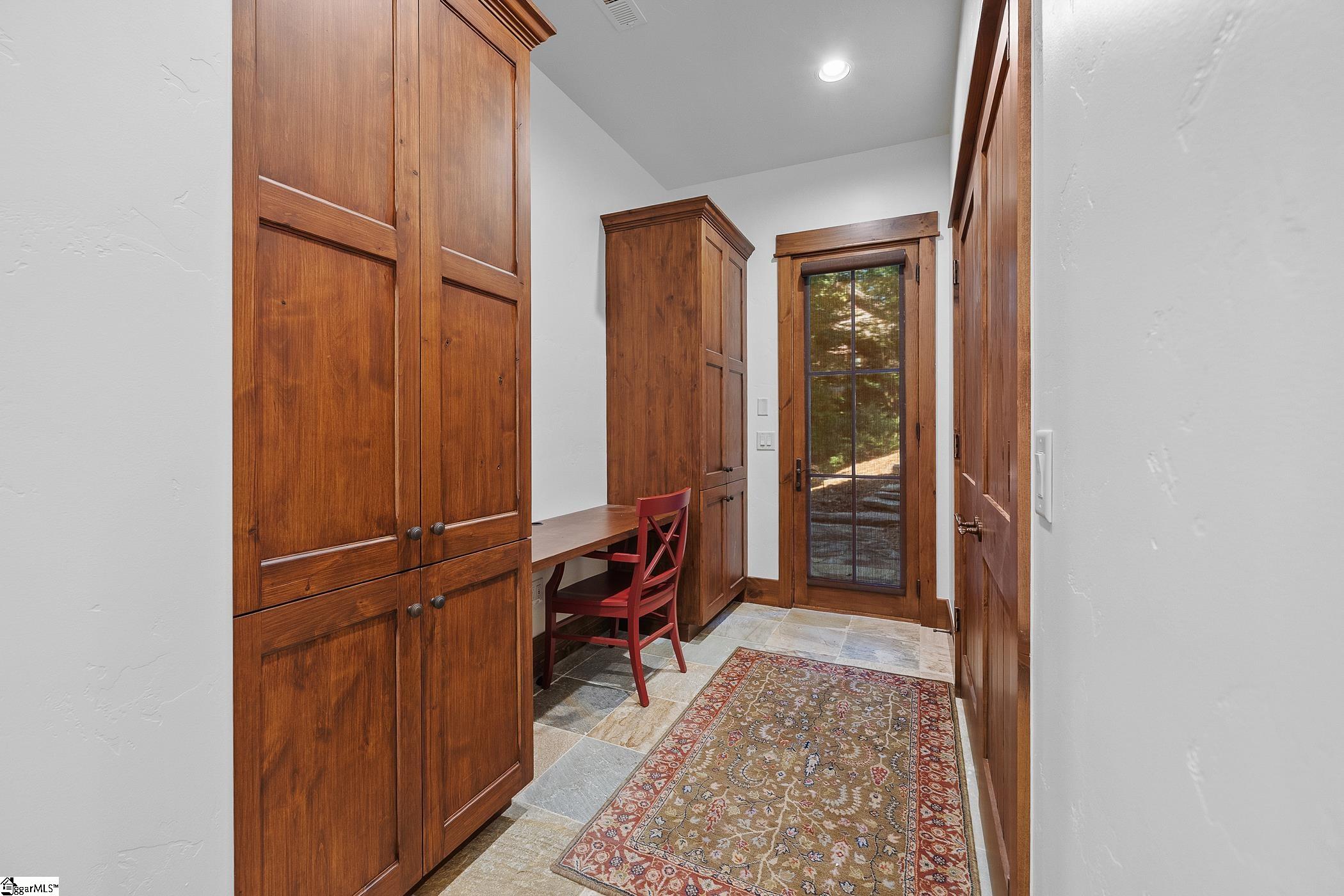 162 Ridge Top Lane Property Photo 36