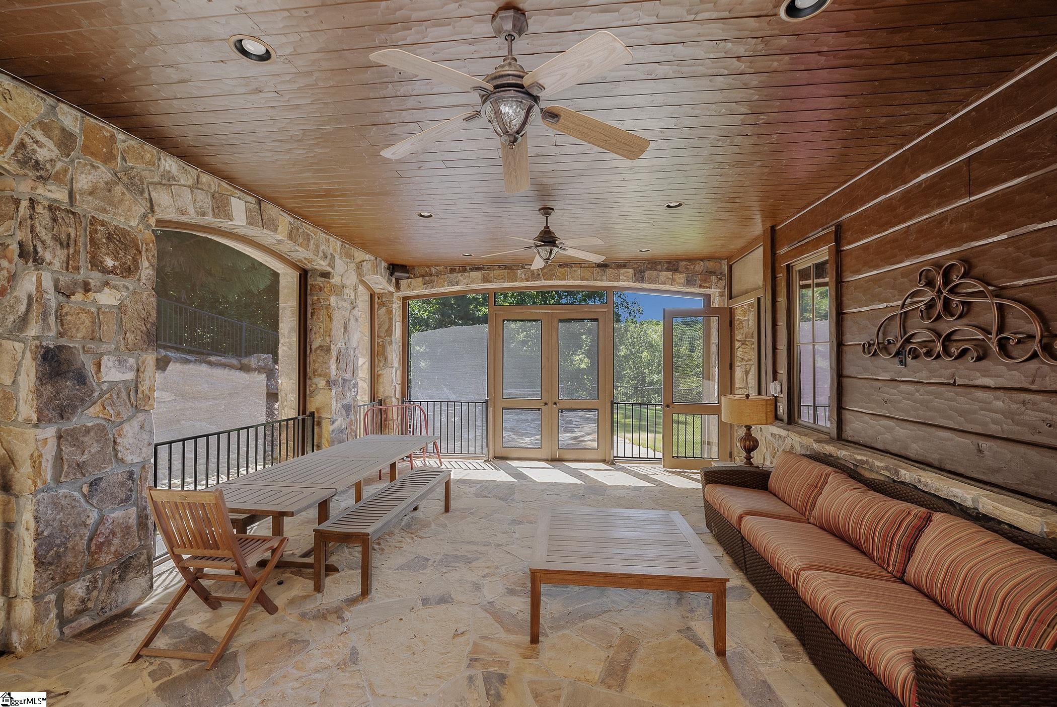 162 Ridge Top Lane Property Photo 38