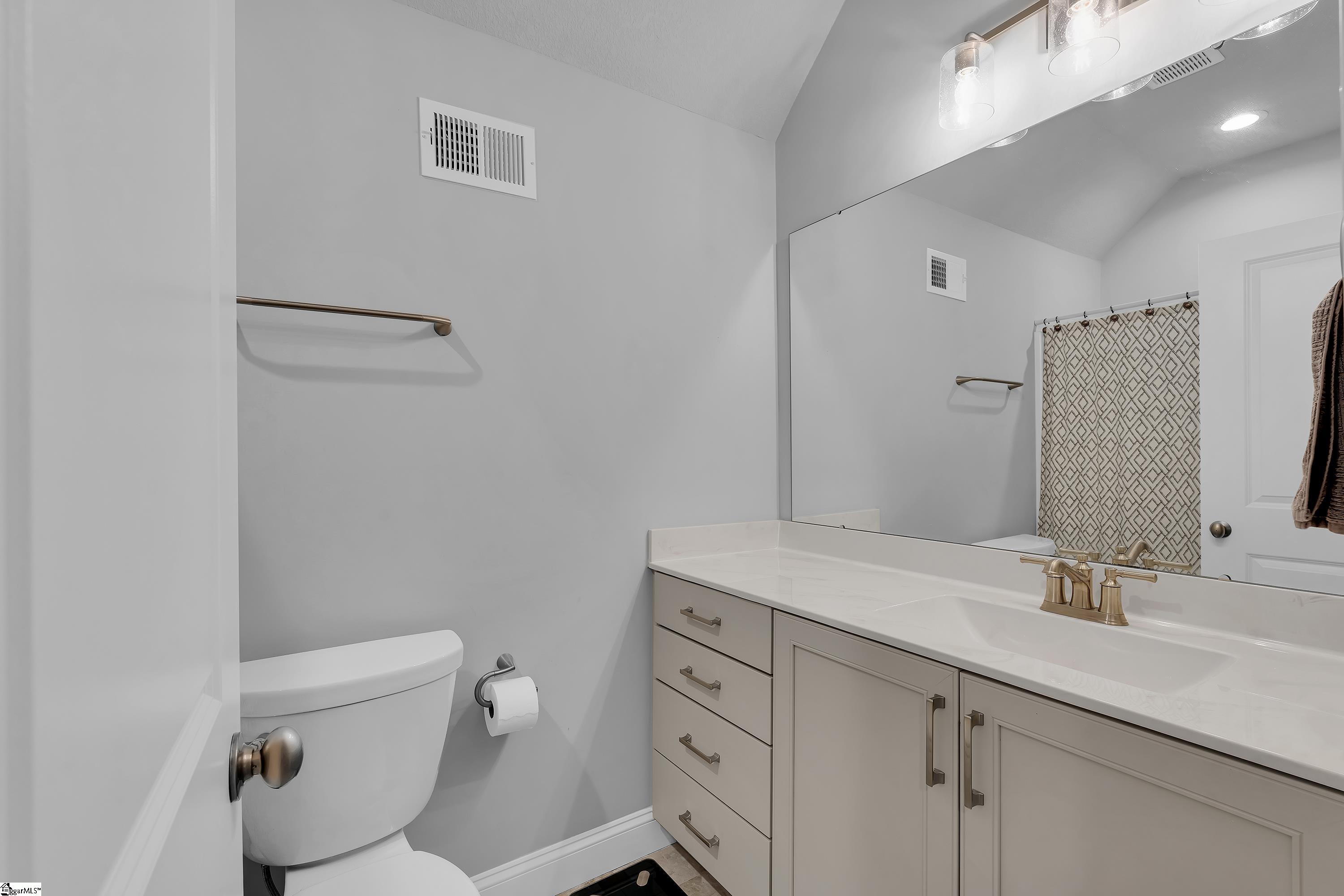 103 Ridan Road Property Photo 22