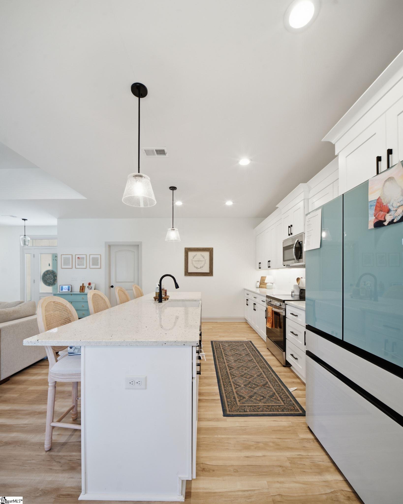 21 Greenbriar Lane Property Photo 12