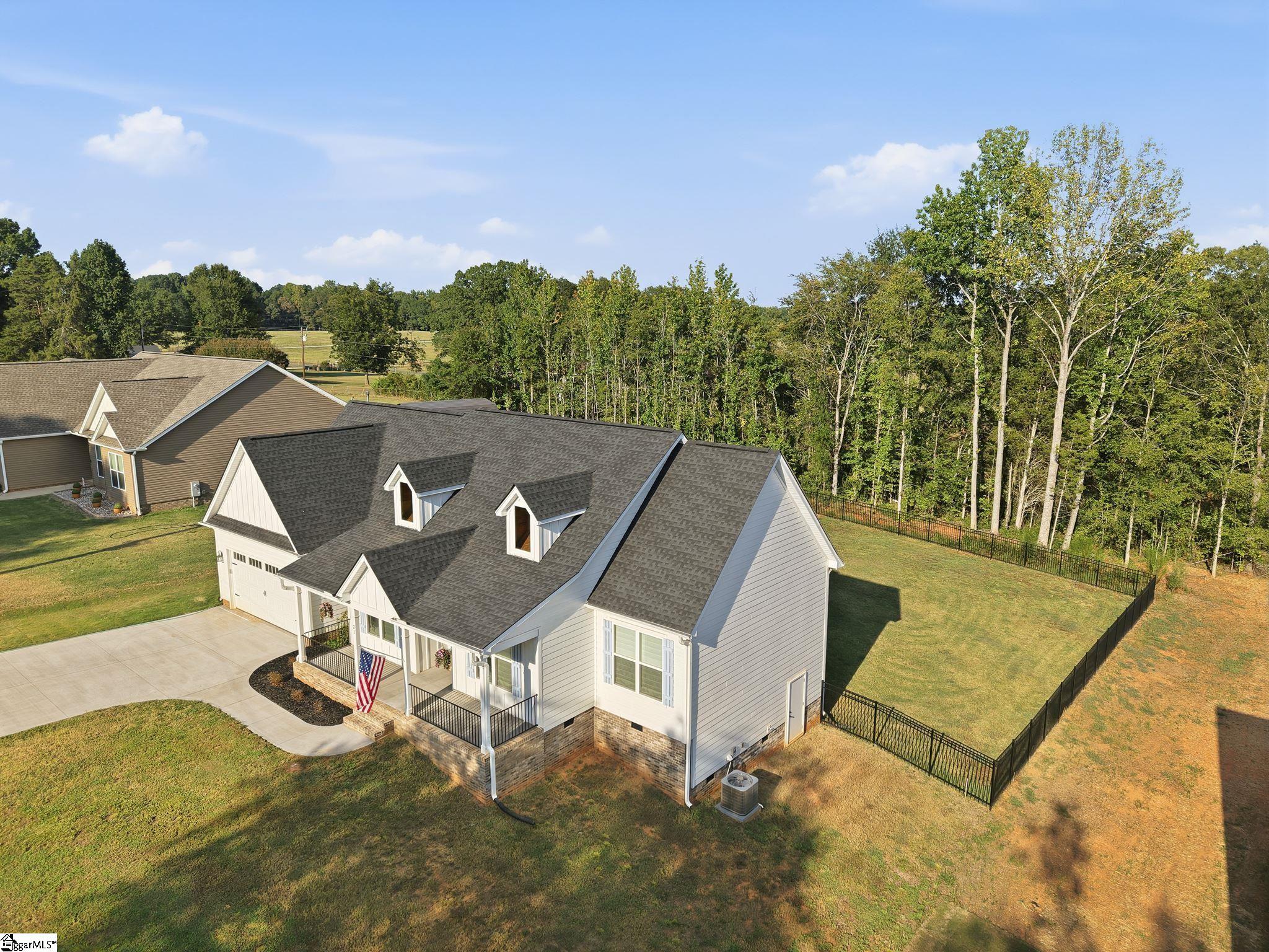 21 Greenbriar Lane Property Photo 44