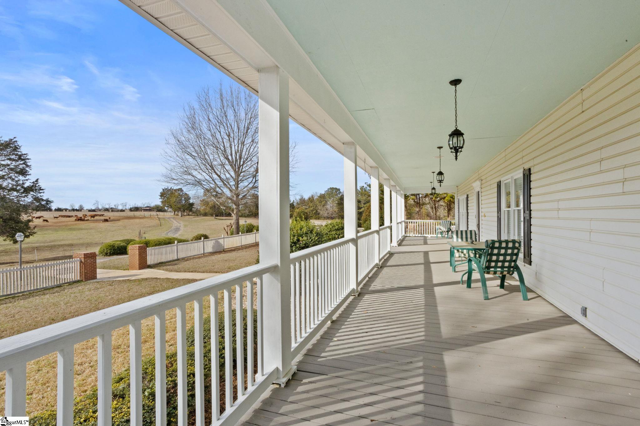 414 Giggle Drive Property Photo 7