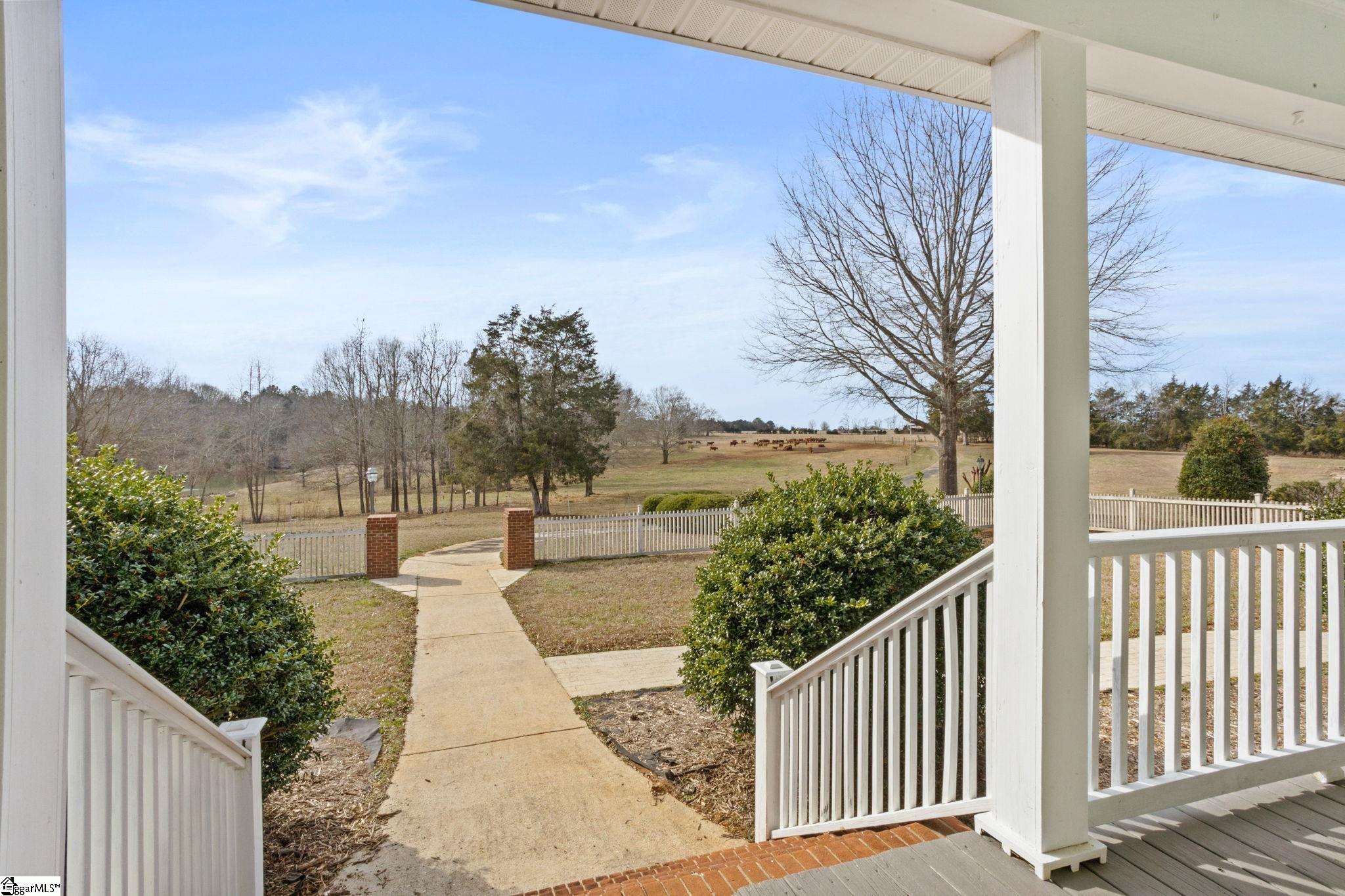 414 Giggle Drive Property Photo 8