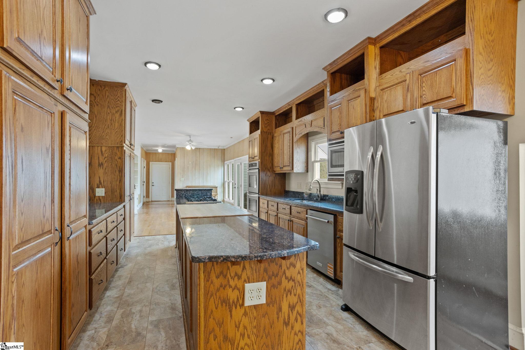 414 Giggle Drive Property Photo 16