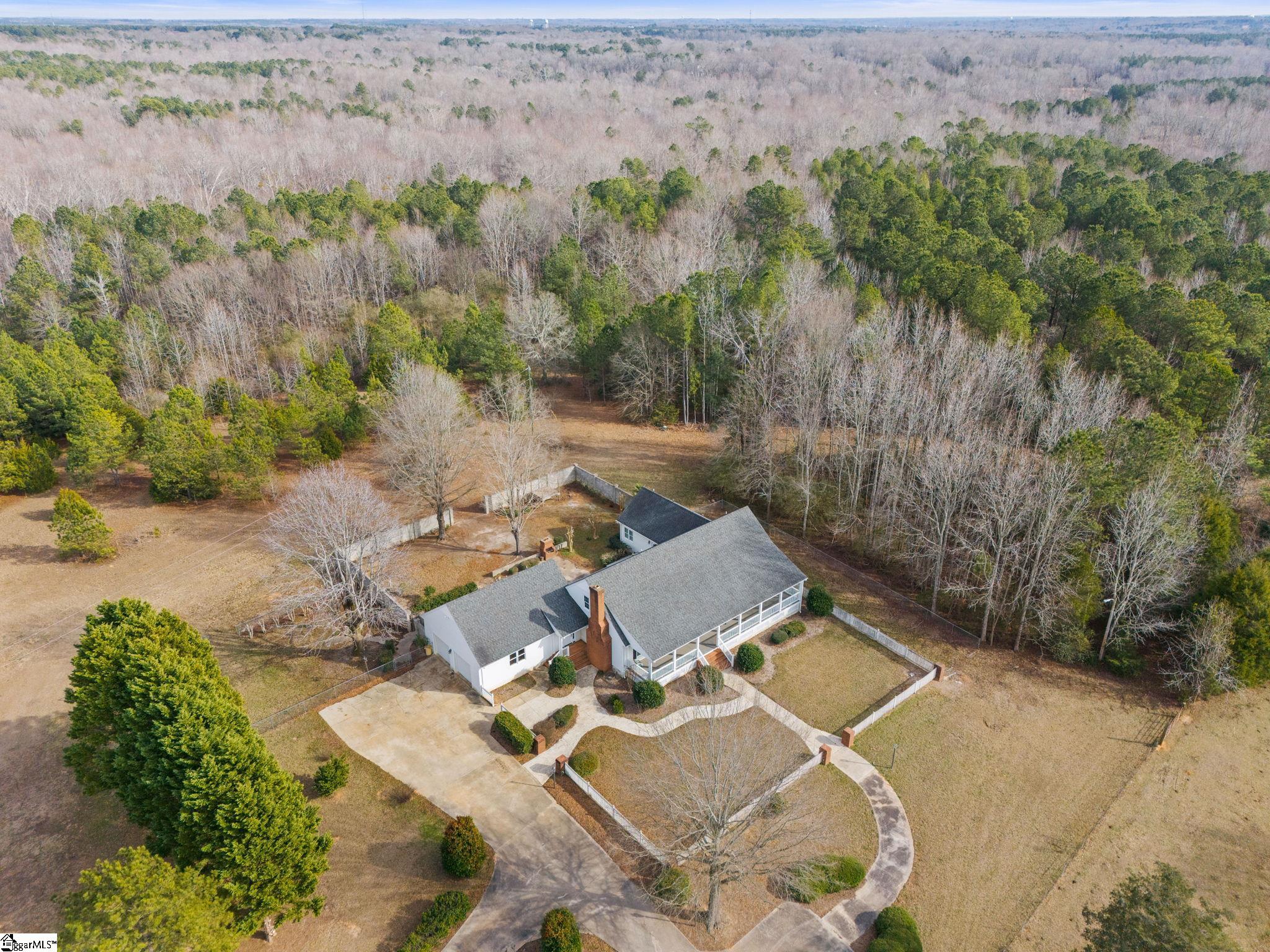 414 Giggle Drive Property Photo 34