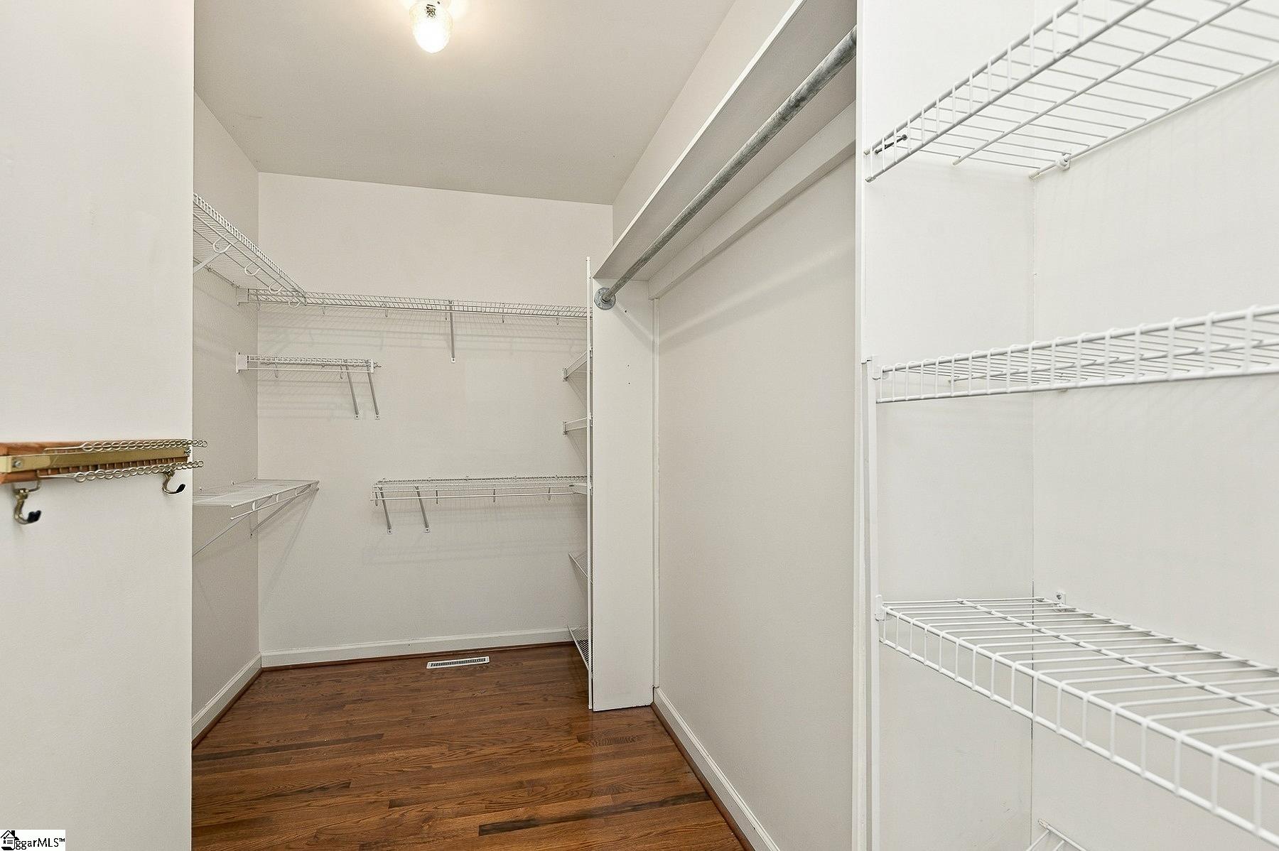305 Beckworth Drive Property Photo 27
