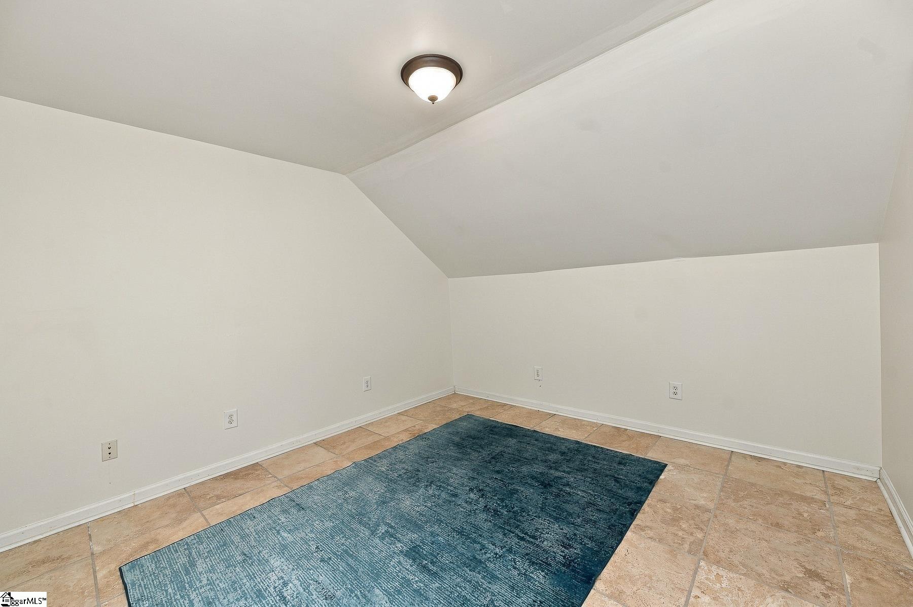 305 Beckworth Drive Property Photo 32