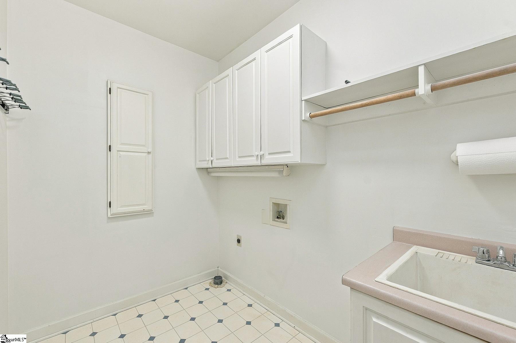 305 Beckworth Drive Property Photo 33