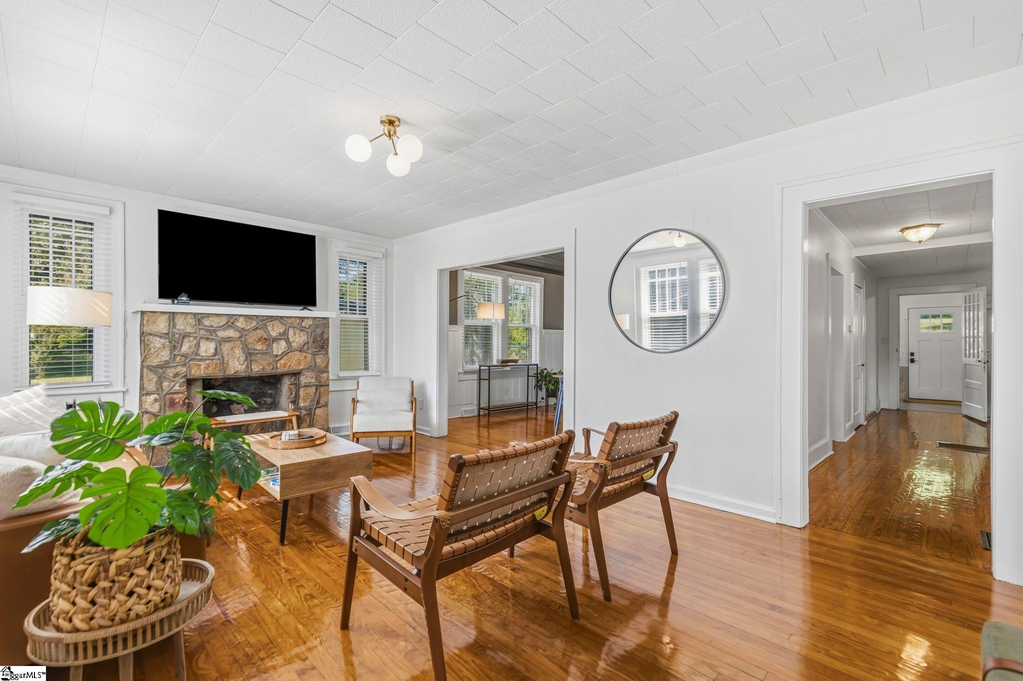 2009 State Park Road Property Photo 7