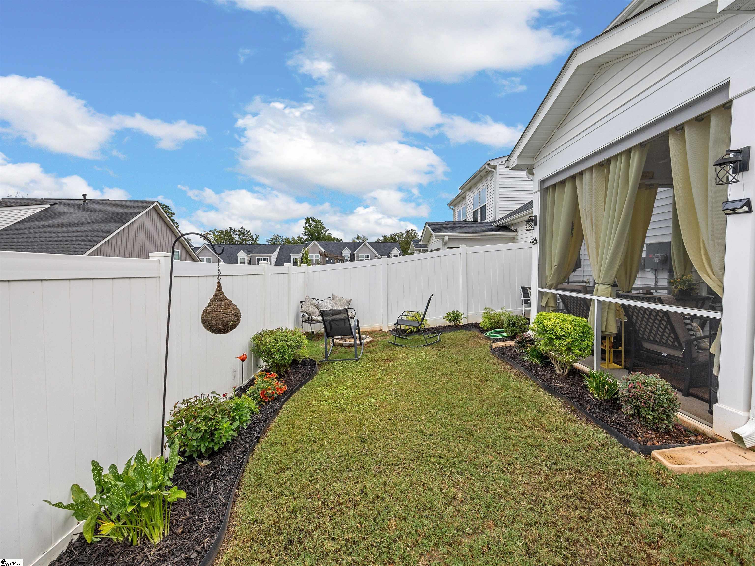 105 Thornfield Drive Property Photo 40