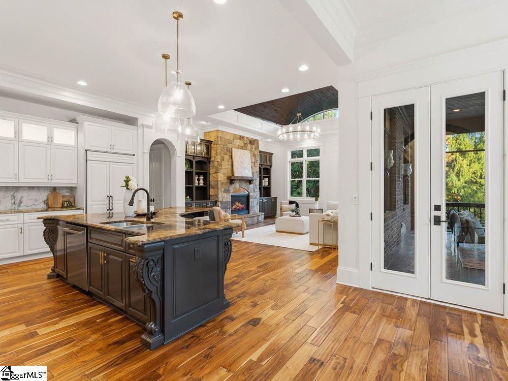 401 Chancery Lane Property Photo 20
