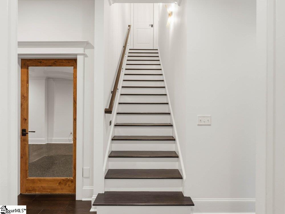 401 Chancery Lane Property Photo 34