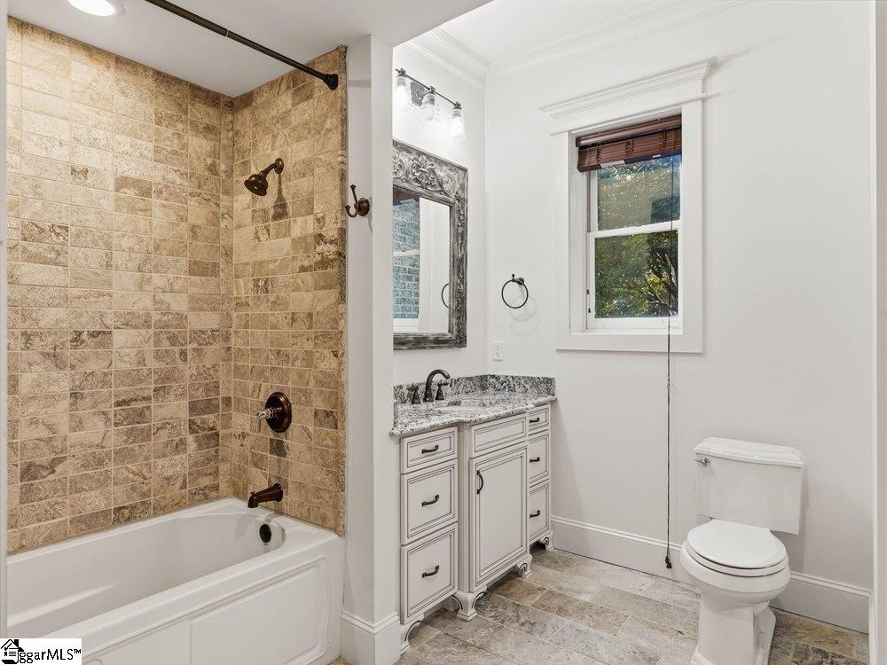 401 Chancery Lane Property Photo 43