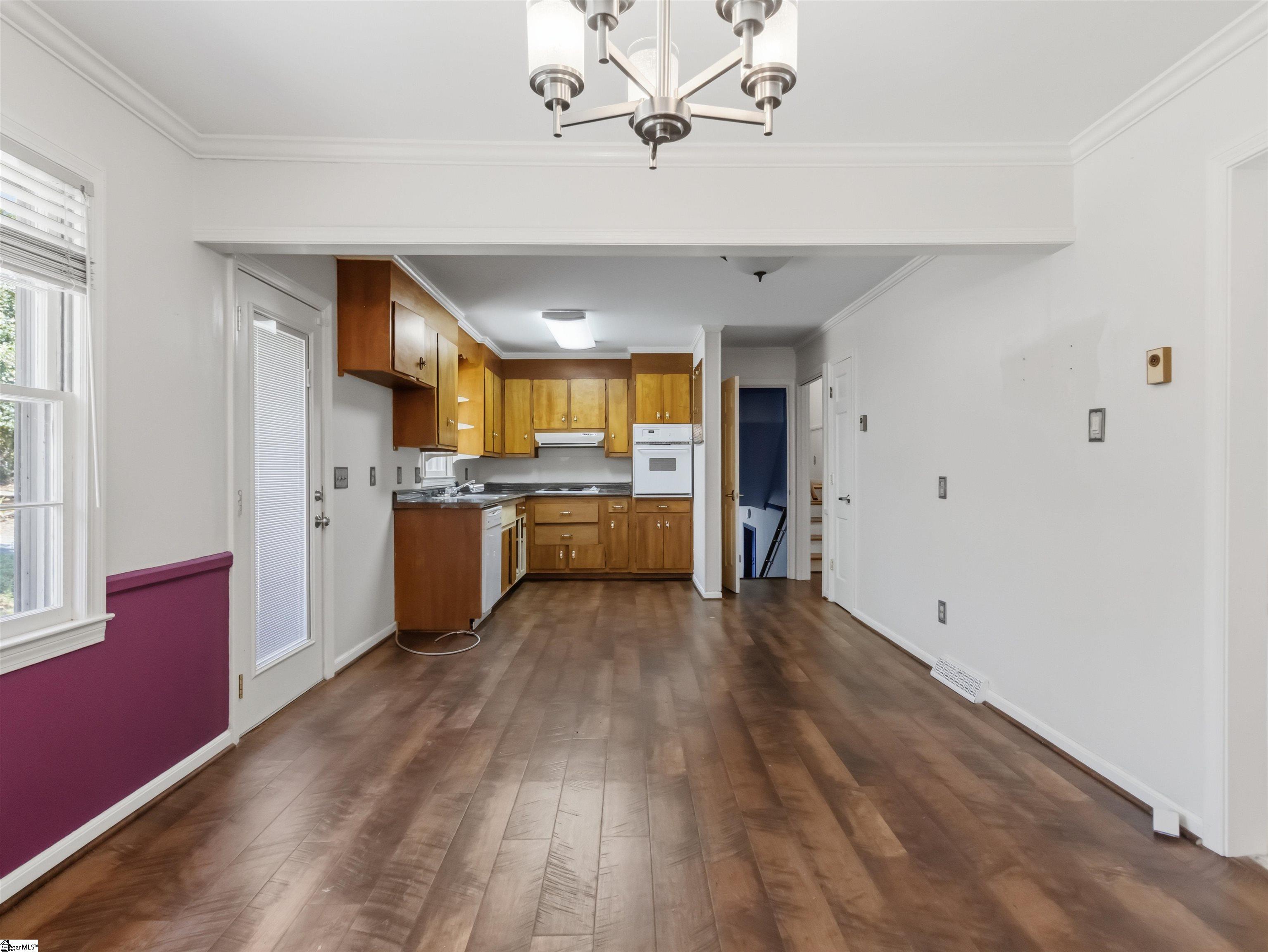 6 Braddock Drive Property Photo 8