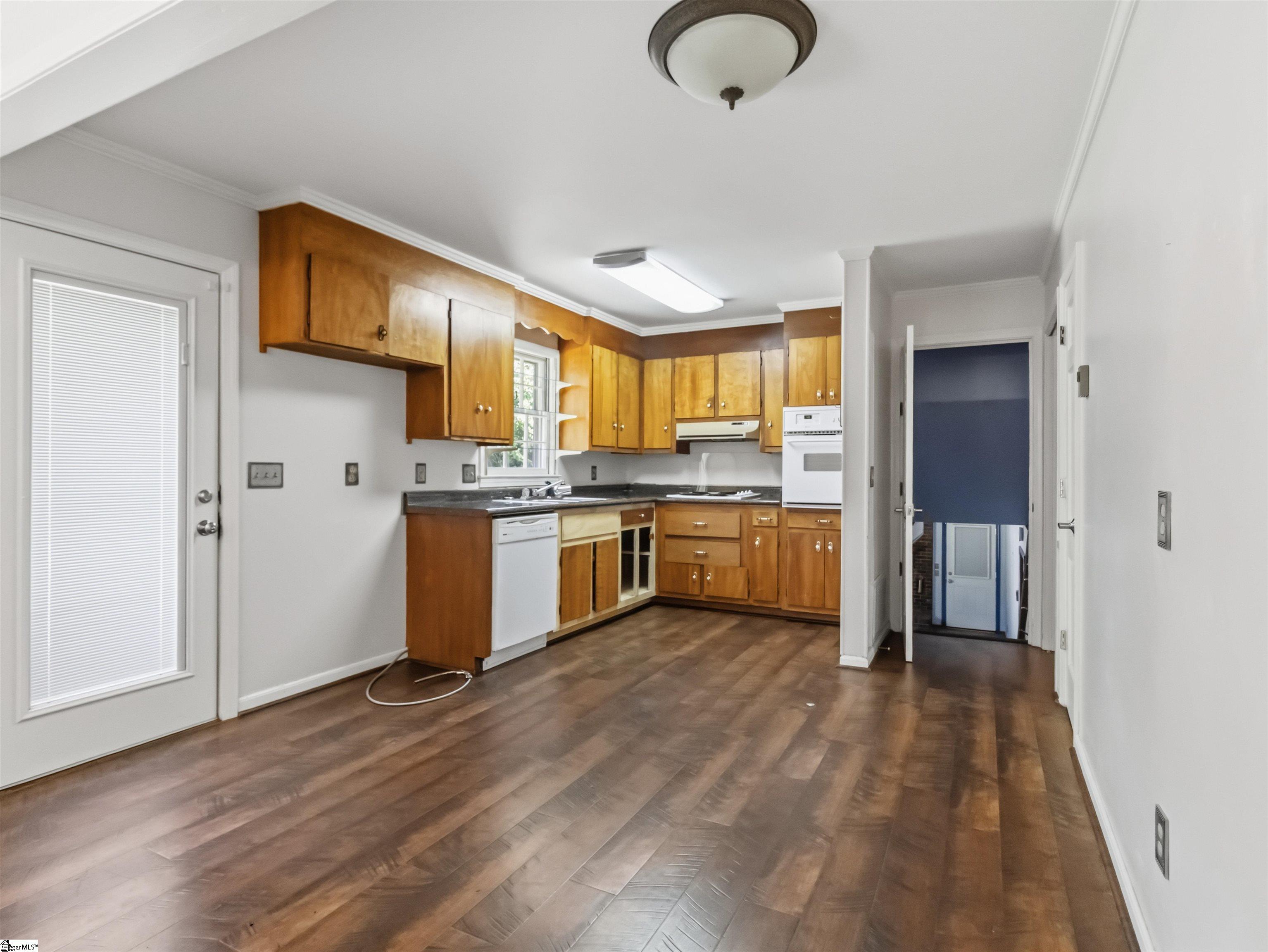 6 Braddock Drive Property Photo 9