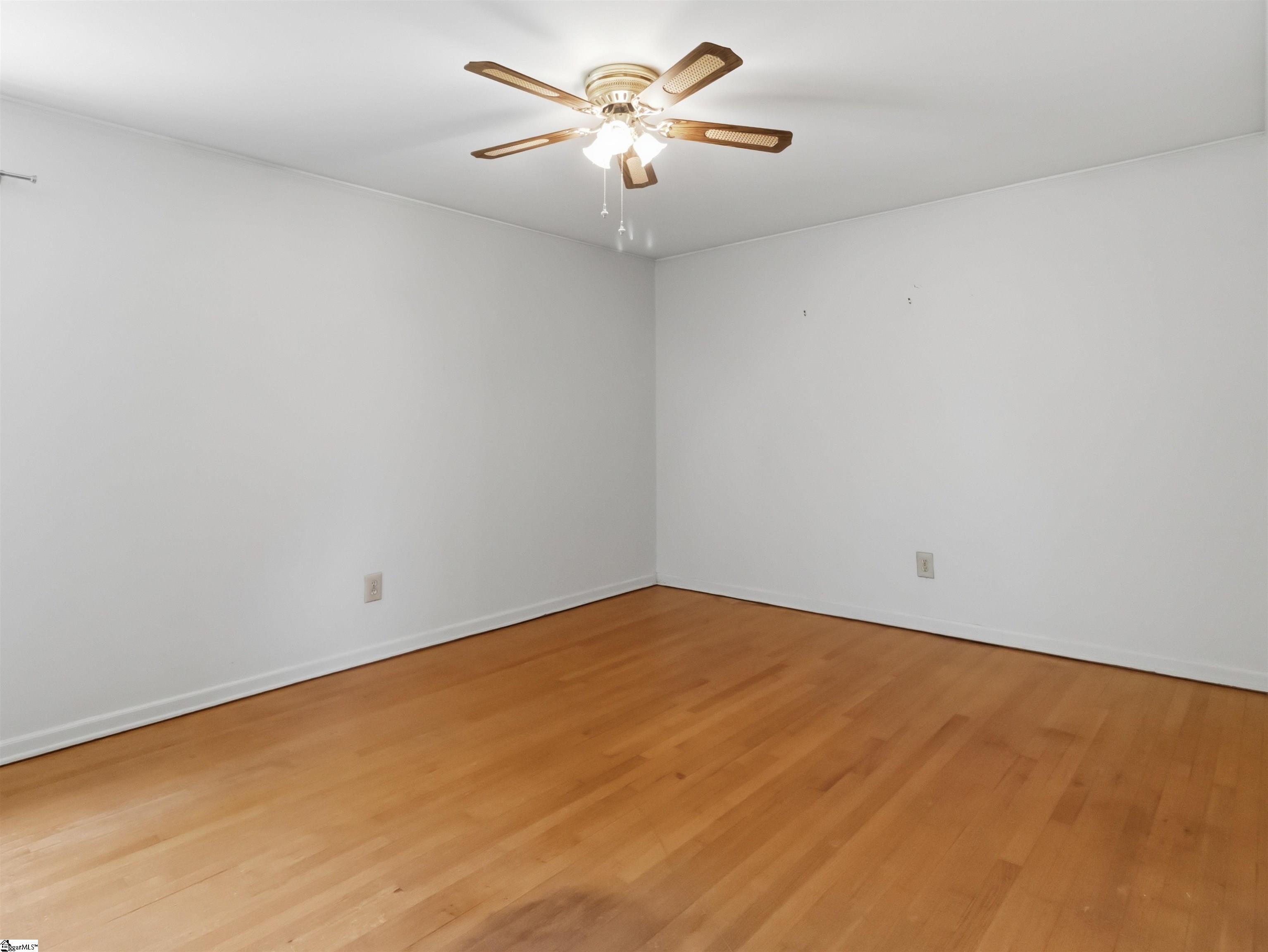 6 Braddock Drive Property Photo 16