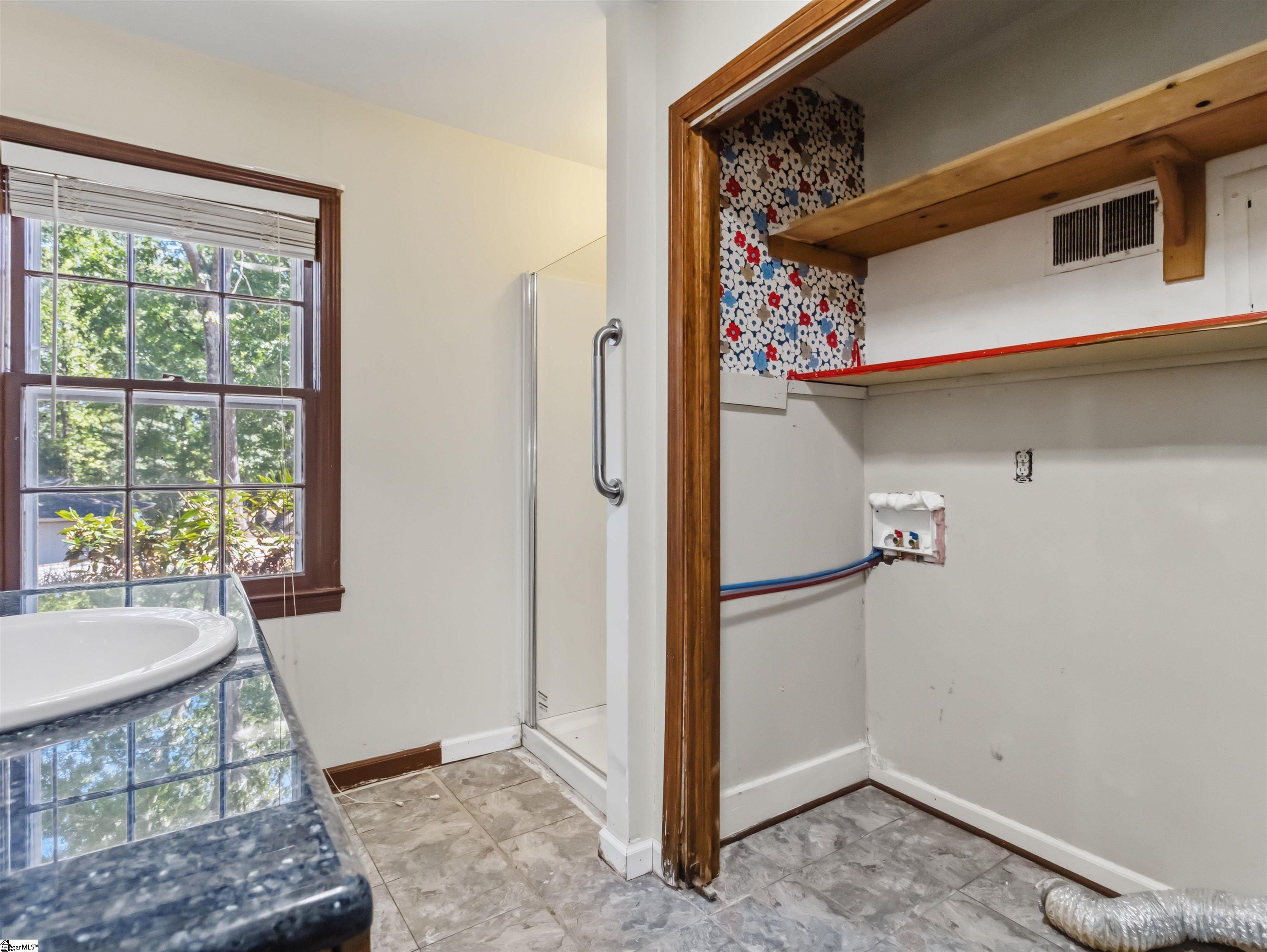 6 Braddock Drive Property Photo 28