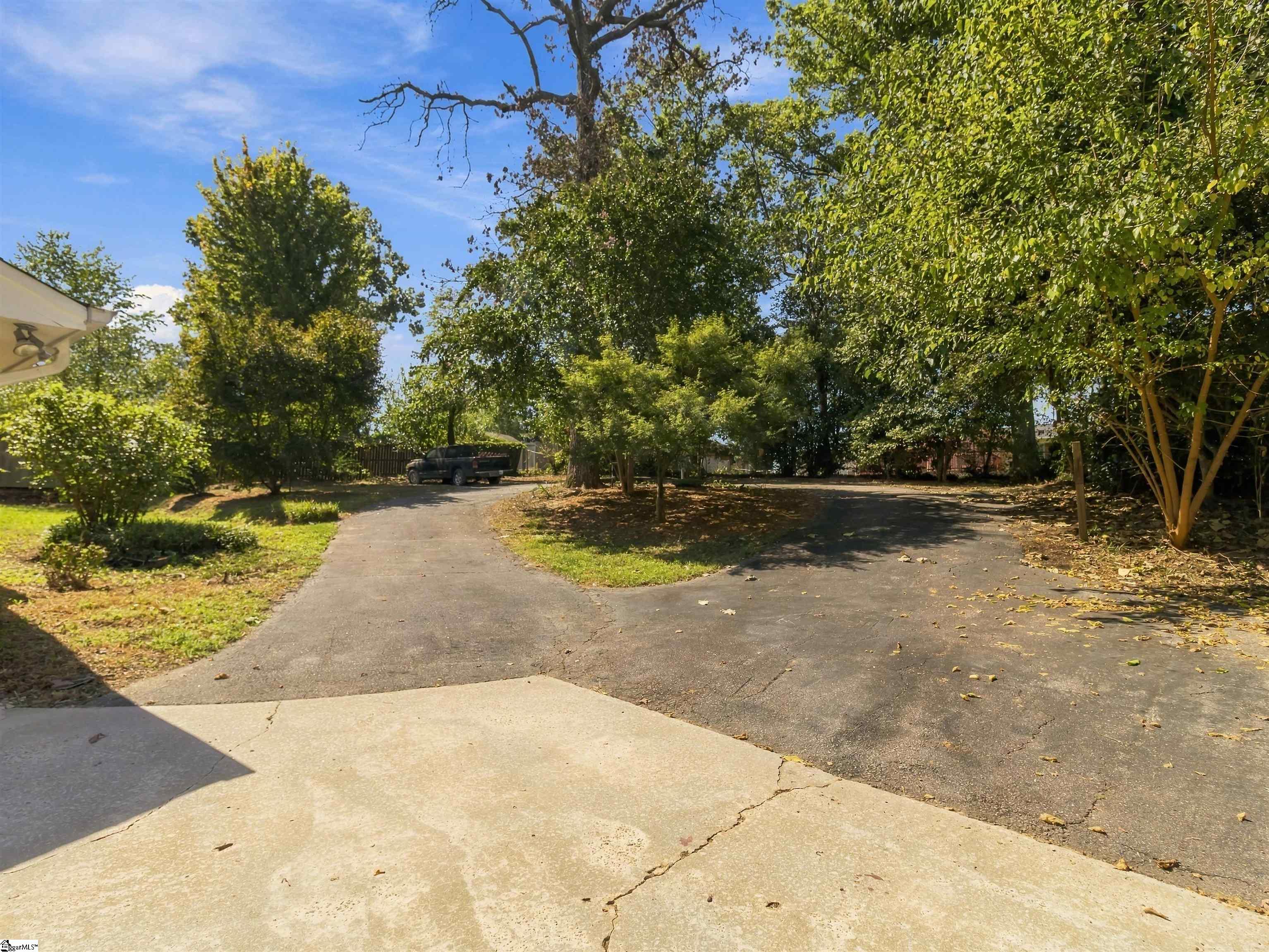 6 Braddock Drive Property Photo 32