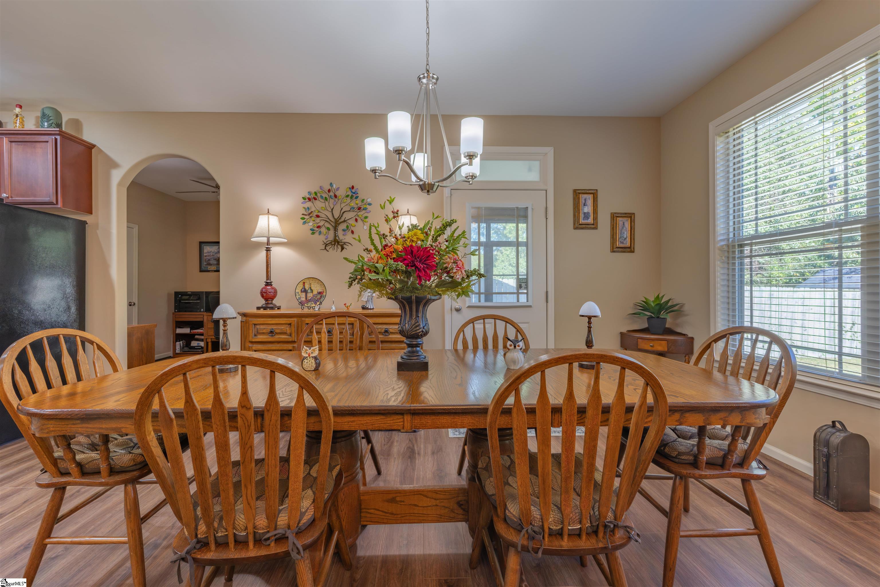 22 Summerdale Drive Property Photo 8