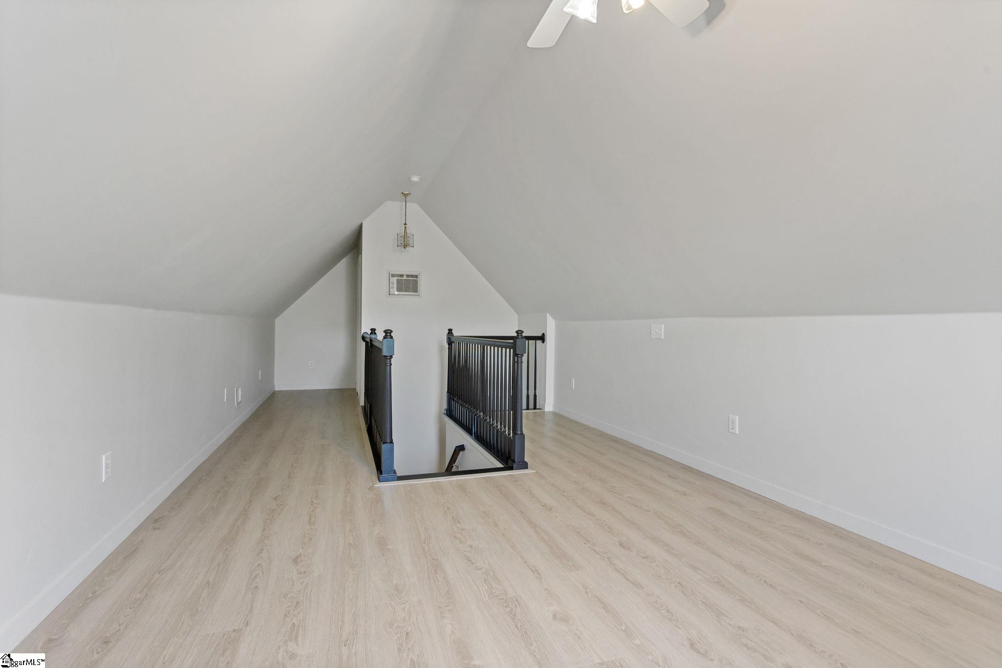 2 Hoptree Drive Property Photo 27