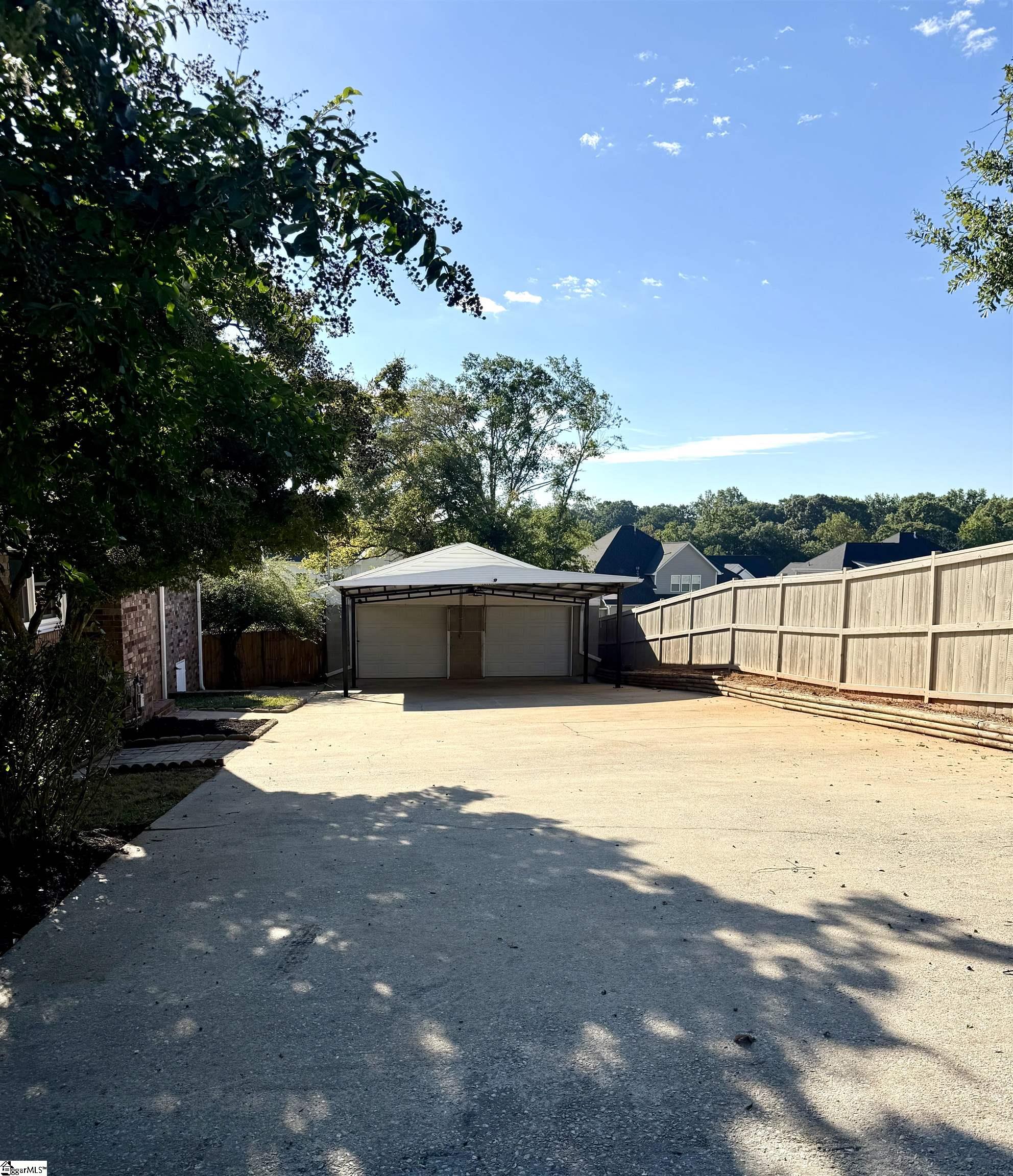 160 J Street Property Photo 2