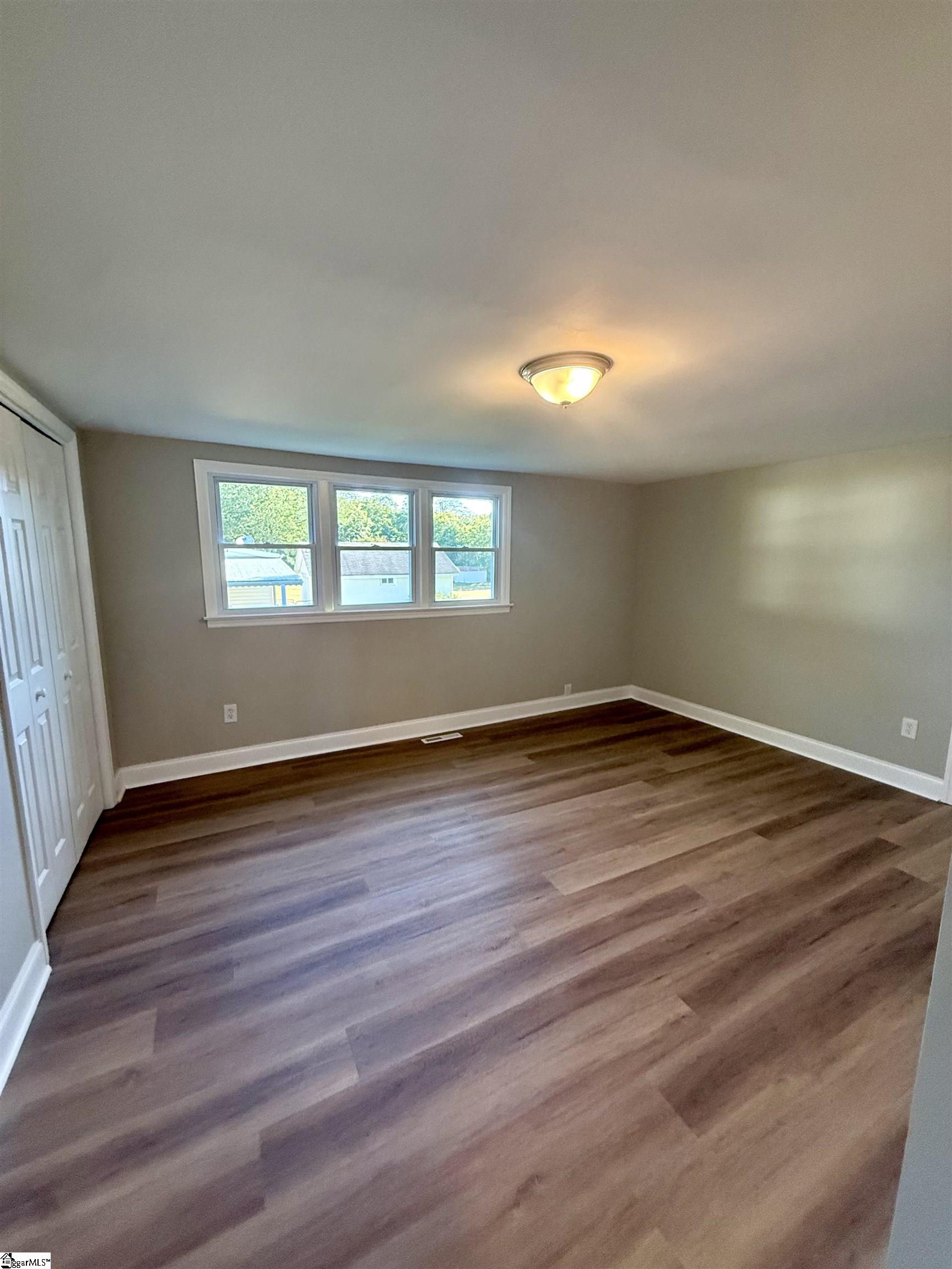 160 J Street Property Photo 10