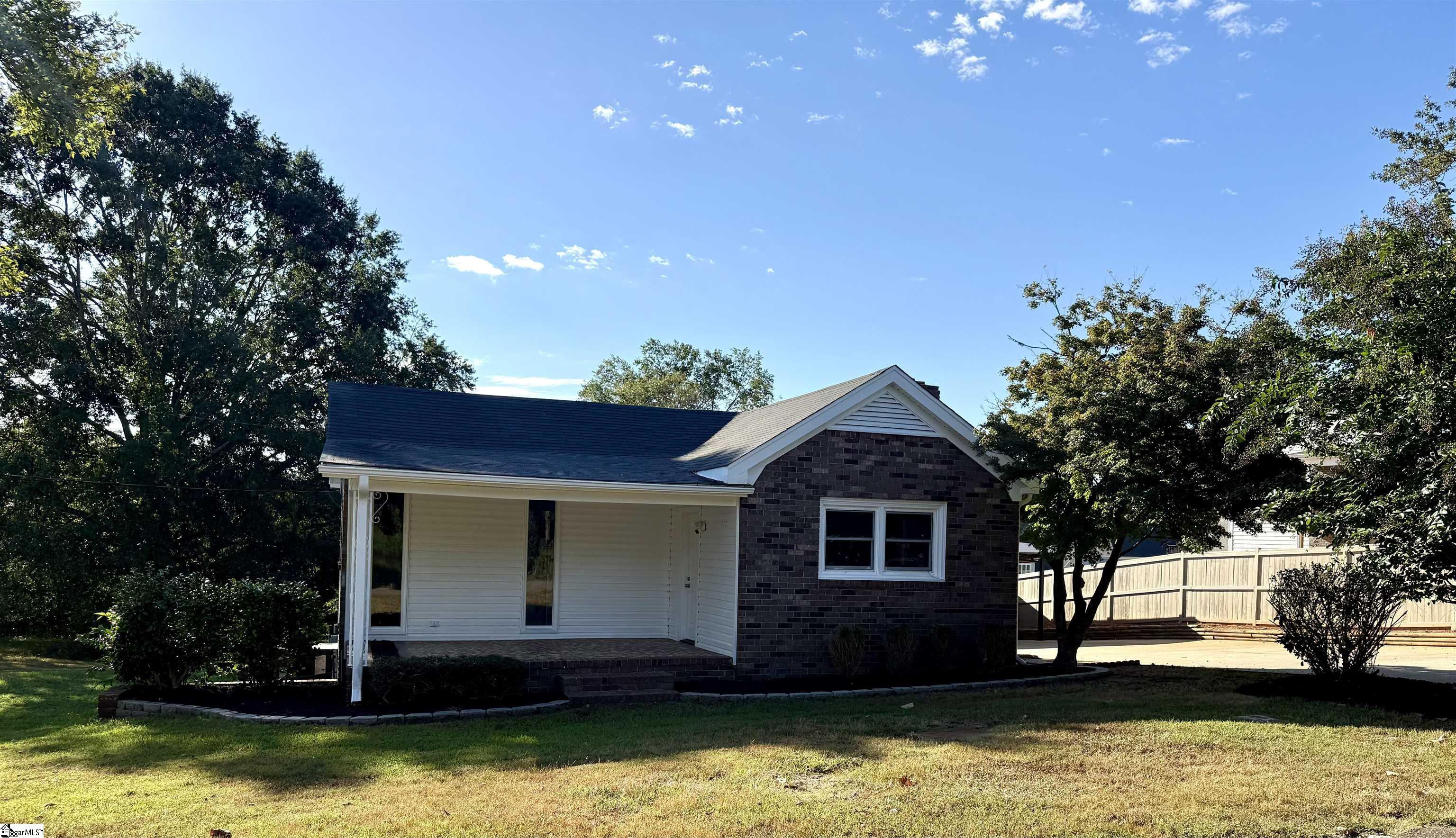 160 J Street Property Photo 19