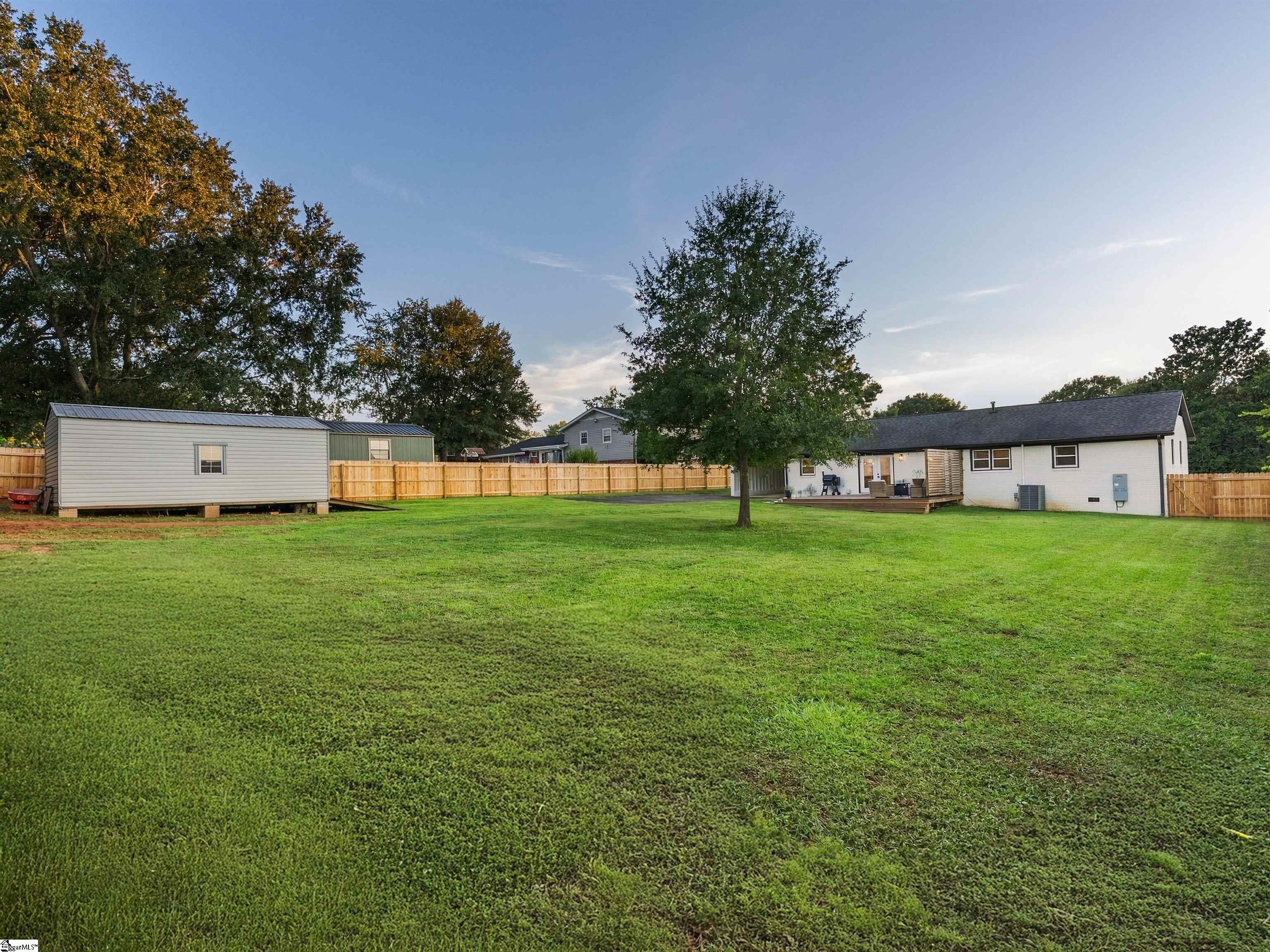 22 Annandale Drive Property Photo 41