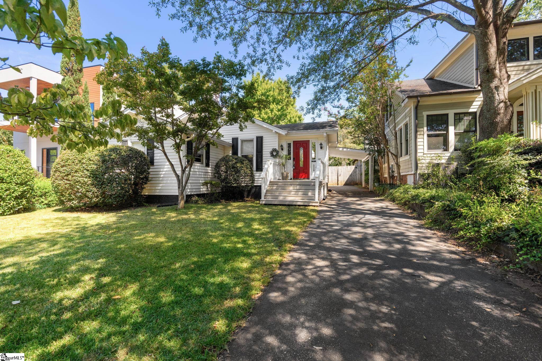220 Buist Avenue Property Photo 2