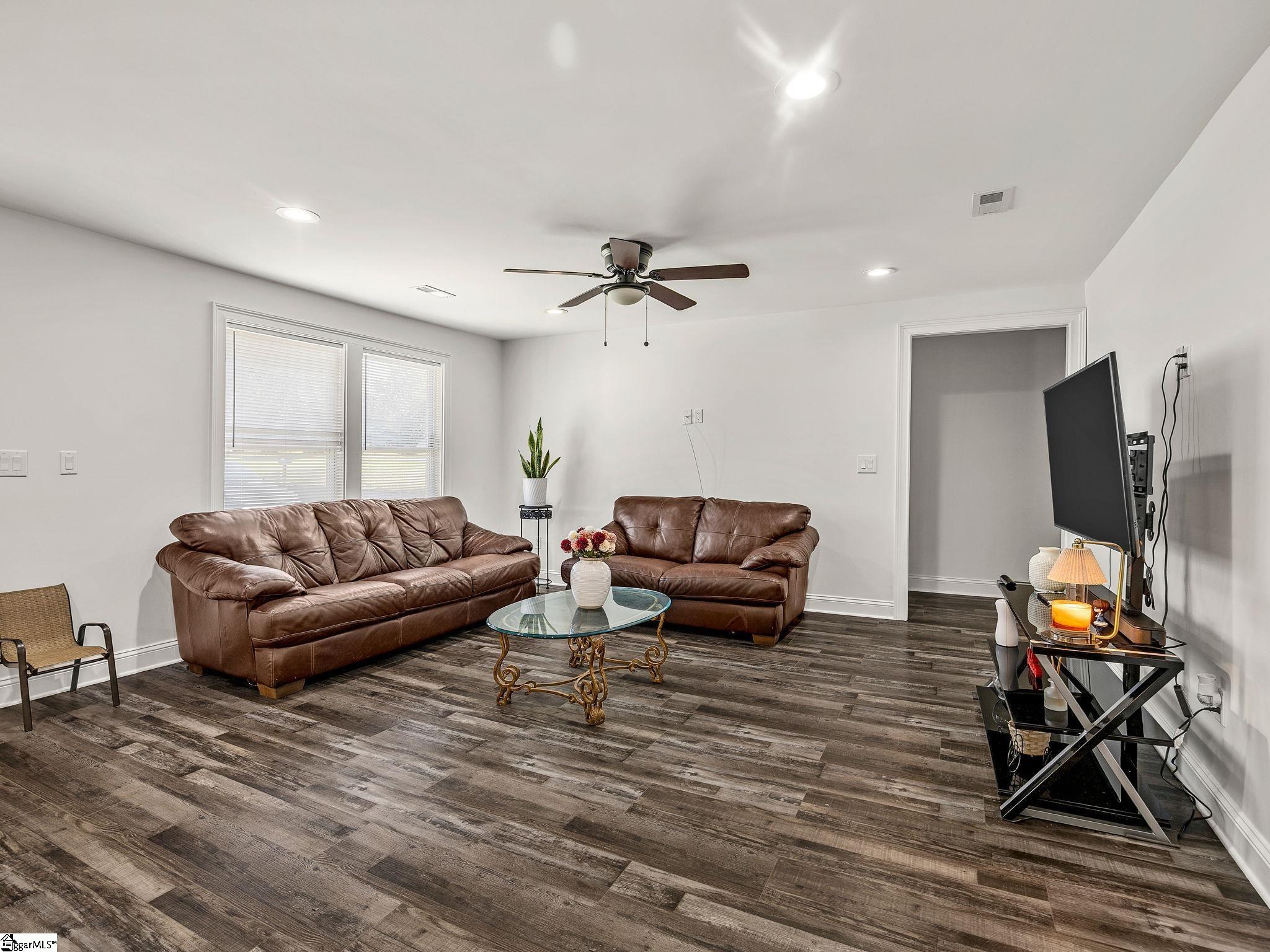 311 Mulligan Street Property Photo 15