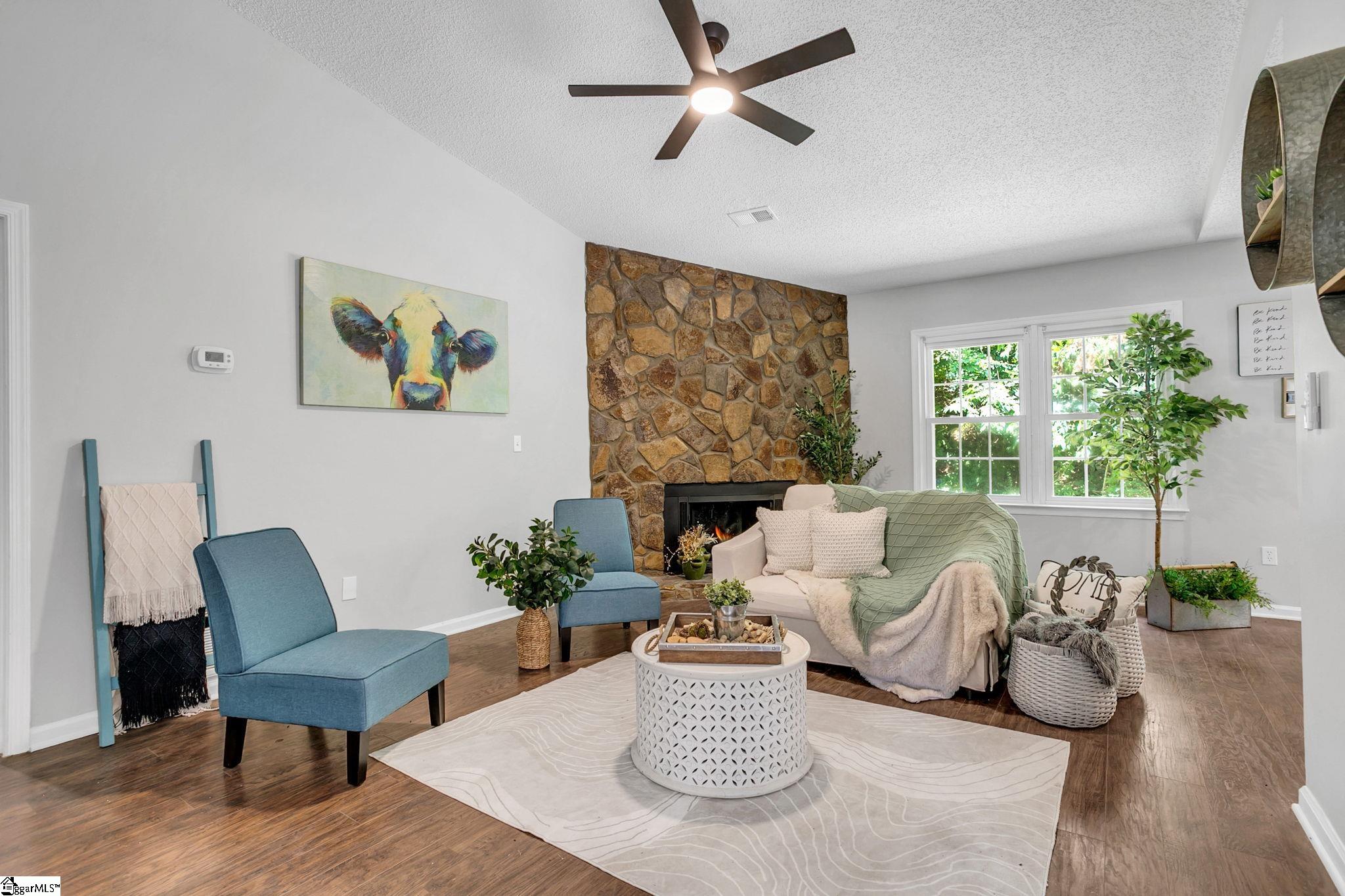 38 Shore Drive Property Photo 4
