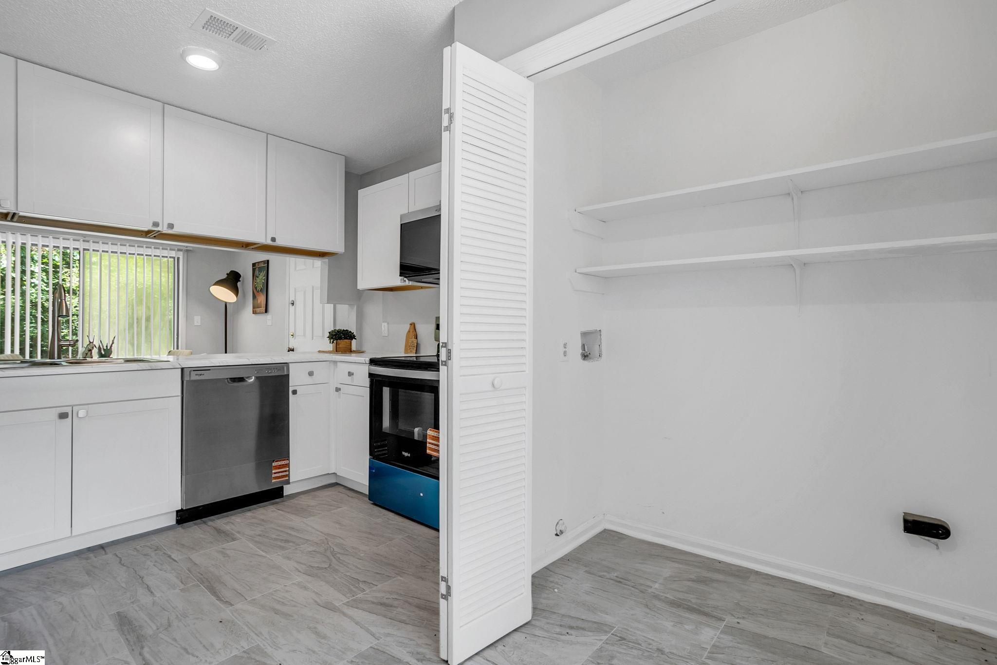 38 Shore Drive Property Photo 18