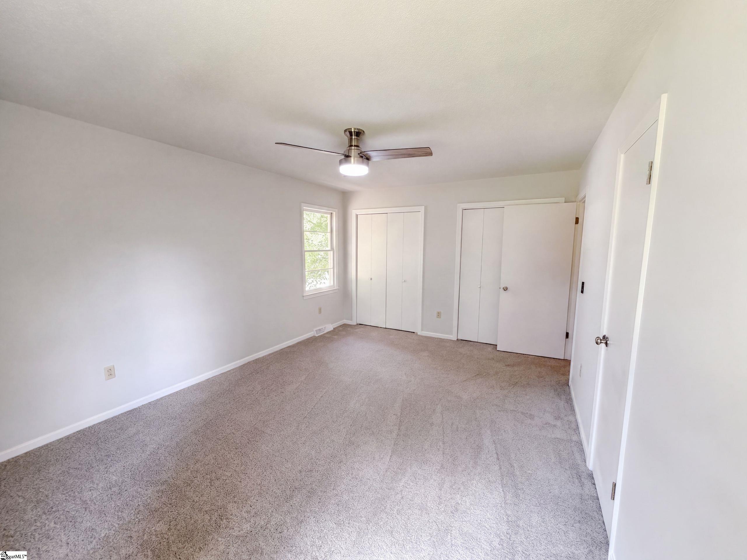 404 W Yellow Wood Drive Property Photo 21
